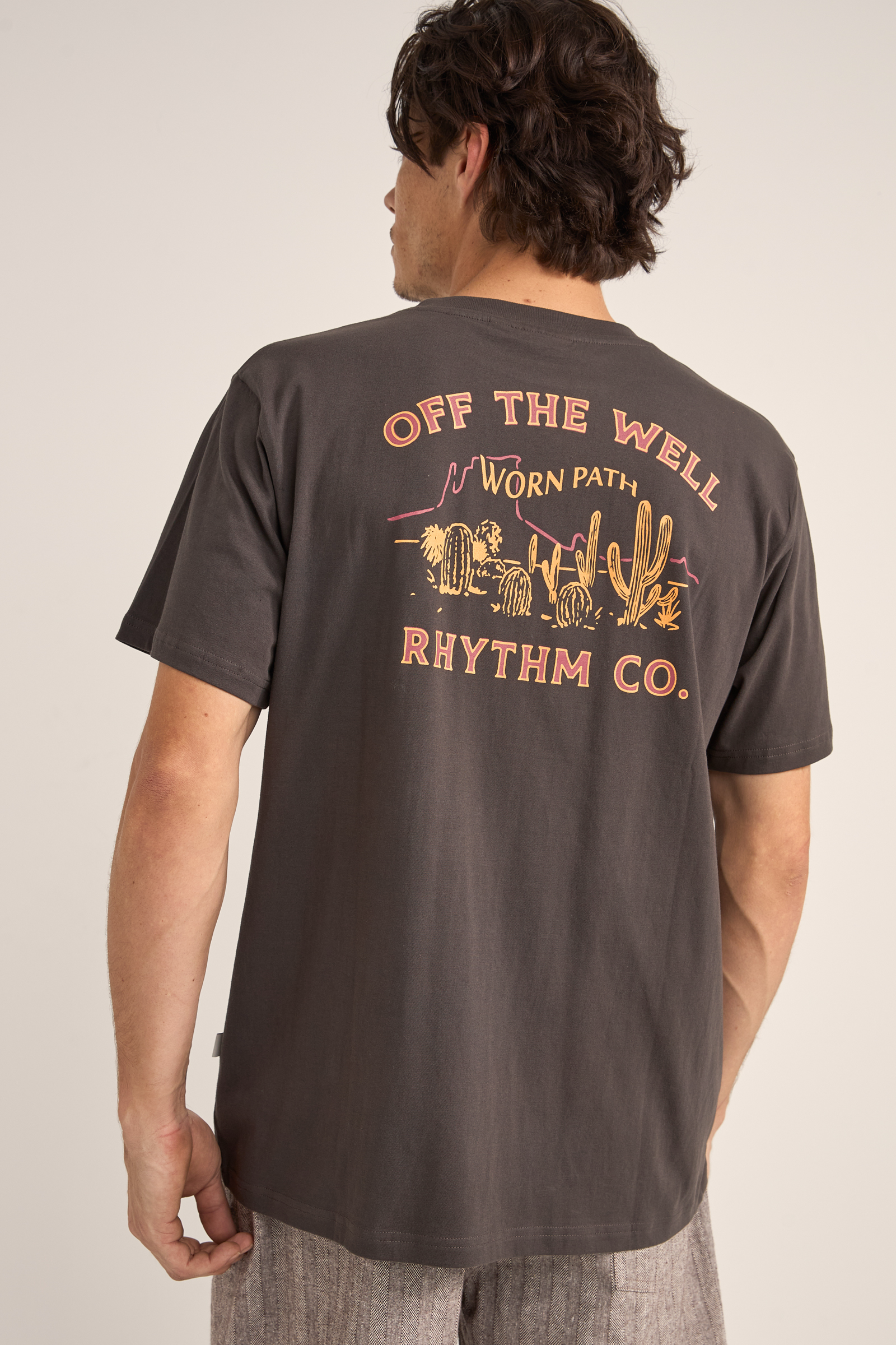 Worn Path Short Sleeve T-Shirt Vintage Black