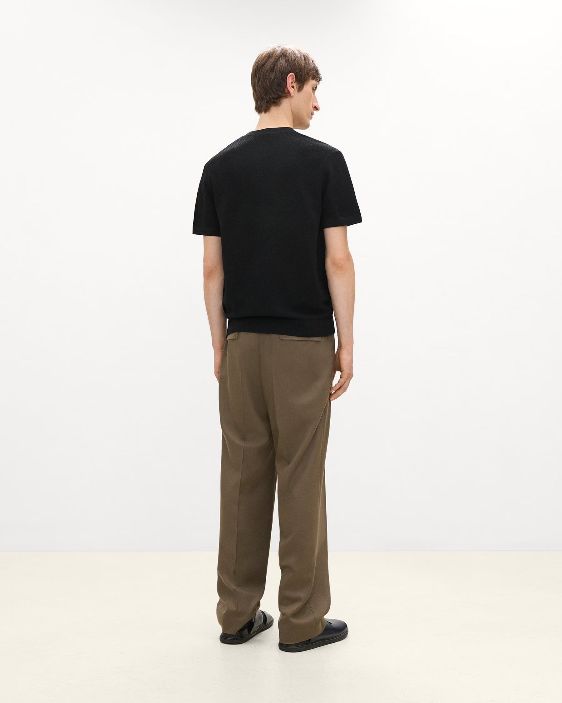 Soris Tee in Light Bilen Black