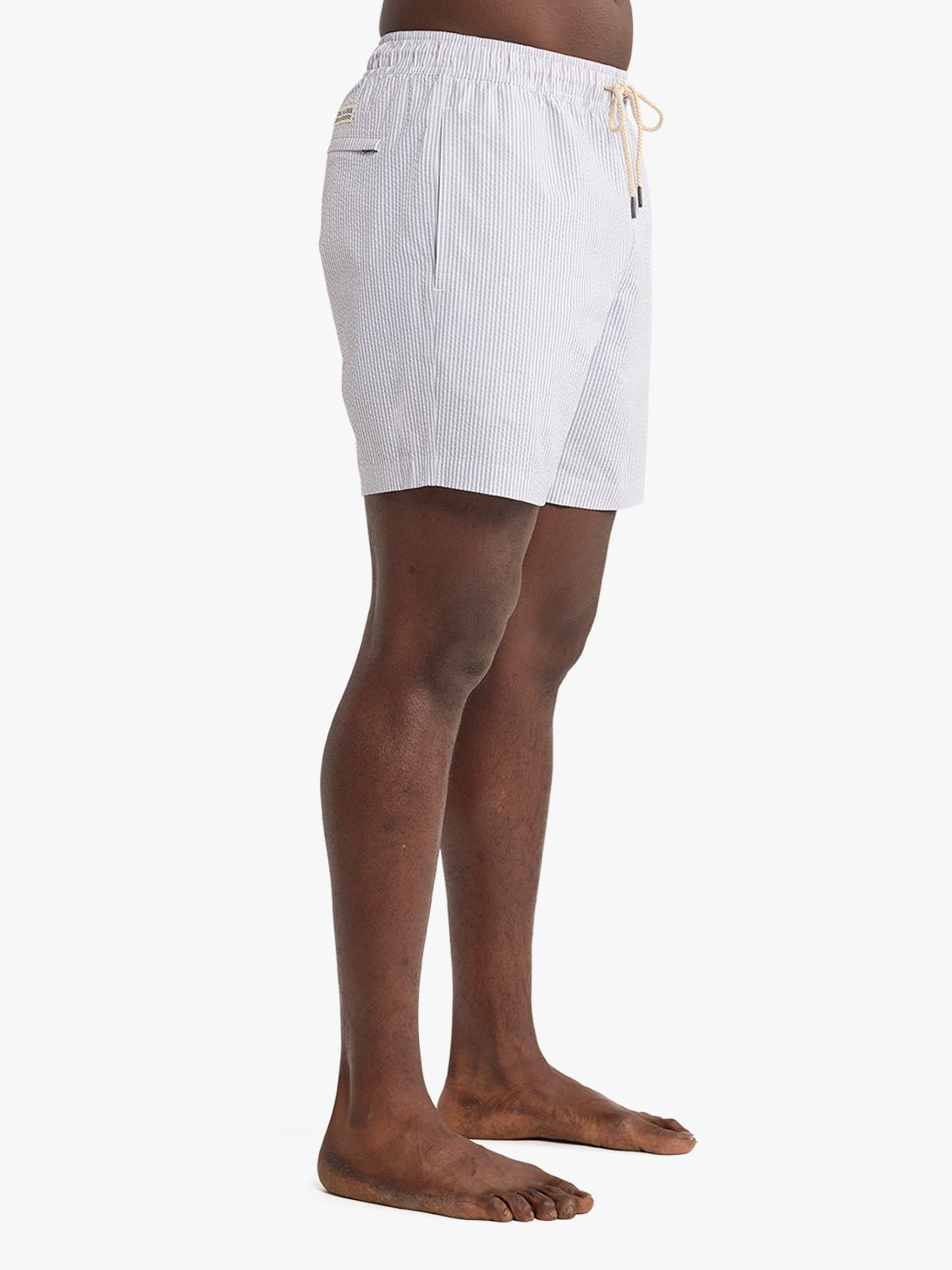 The Bayberry Trunk 7" Grey Seersucker