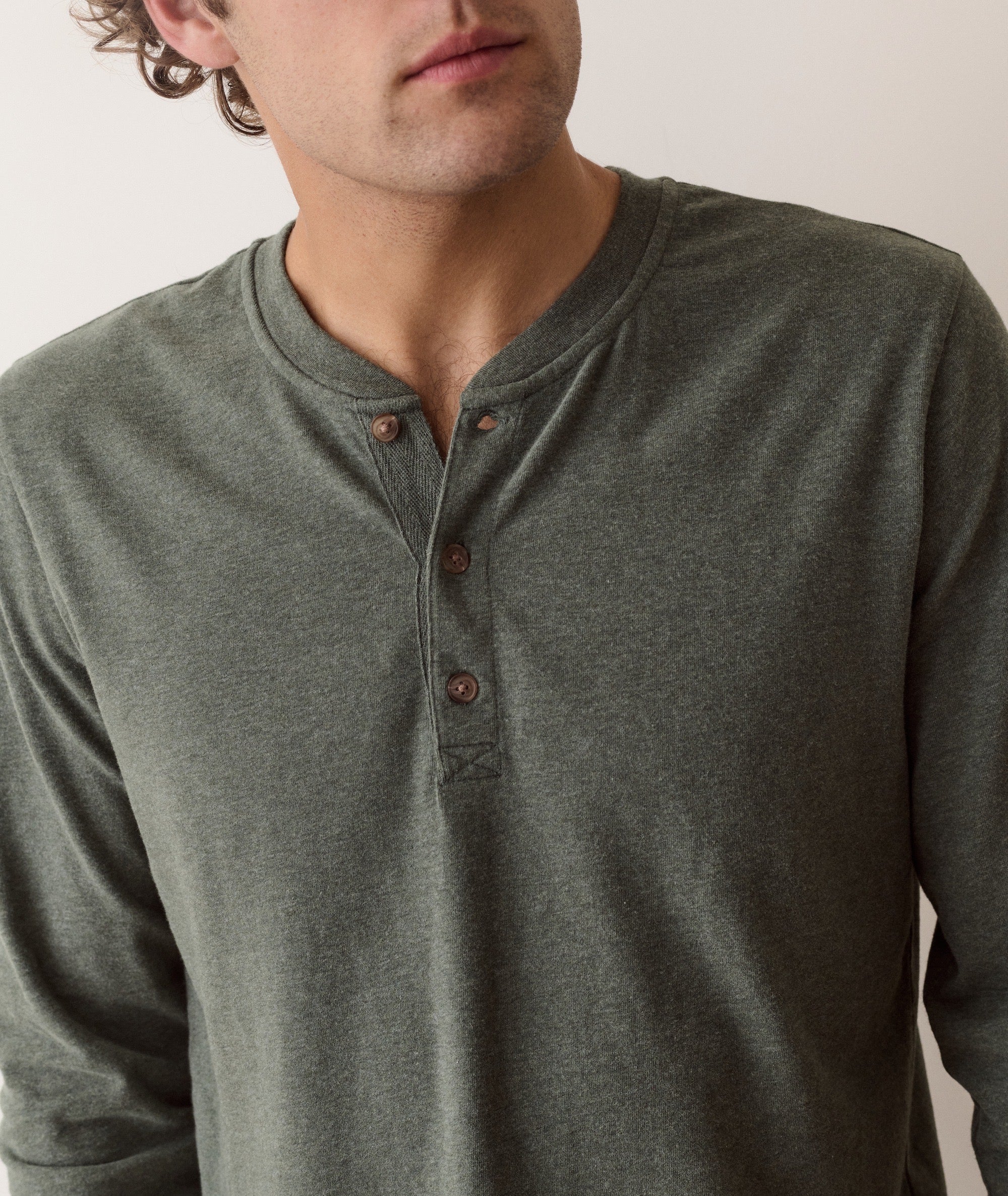 Luxe 250 Henley Balsam Green Heather