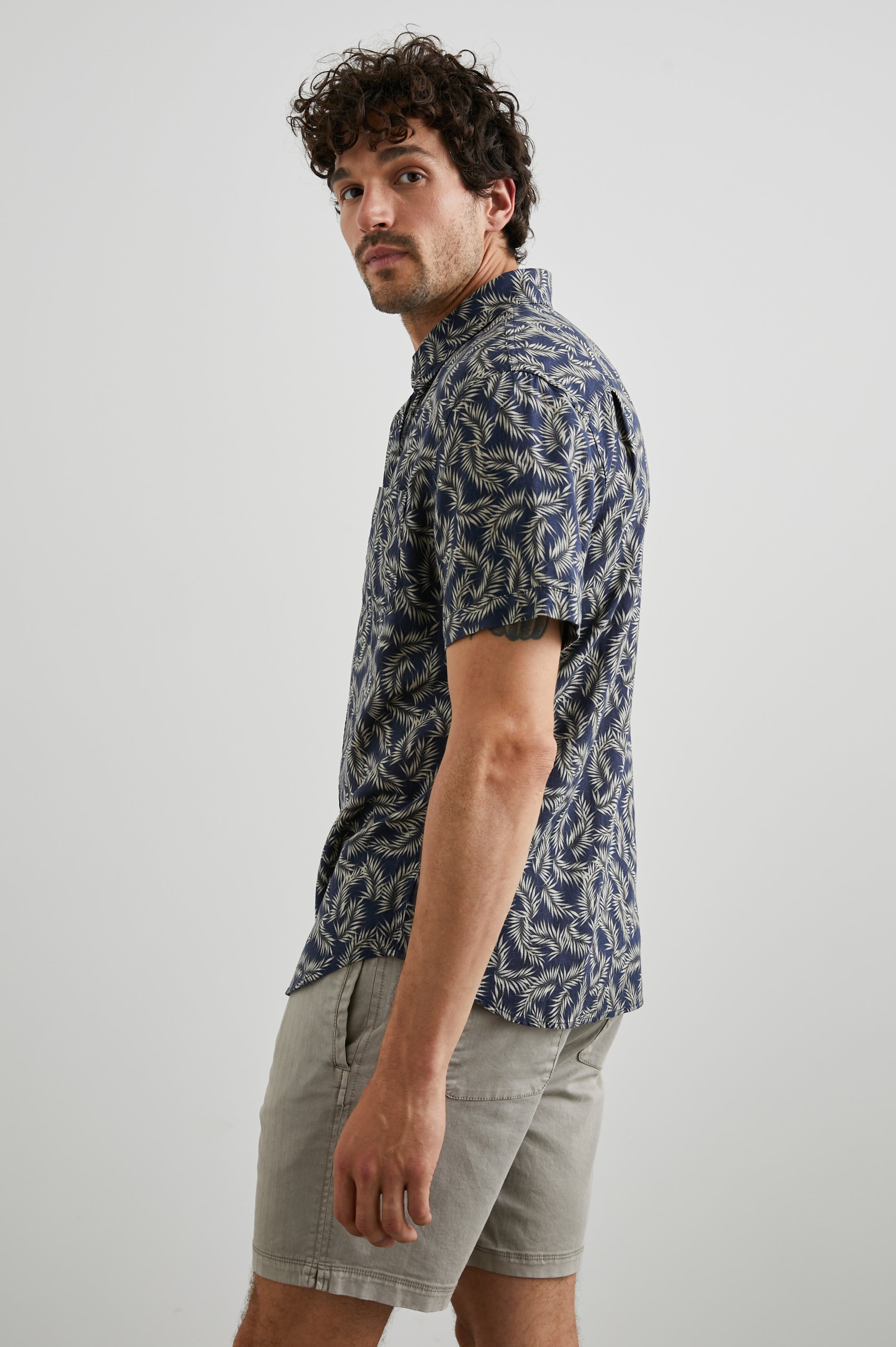 Carson Shirt Palm Americano Navy