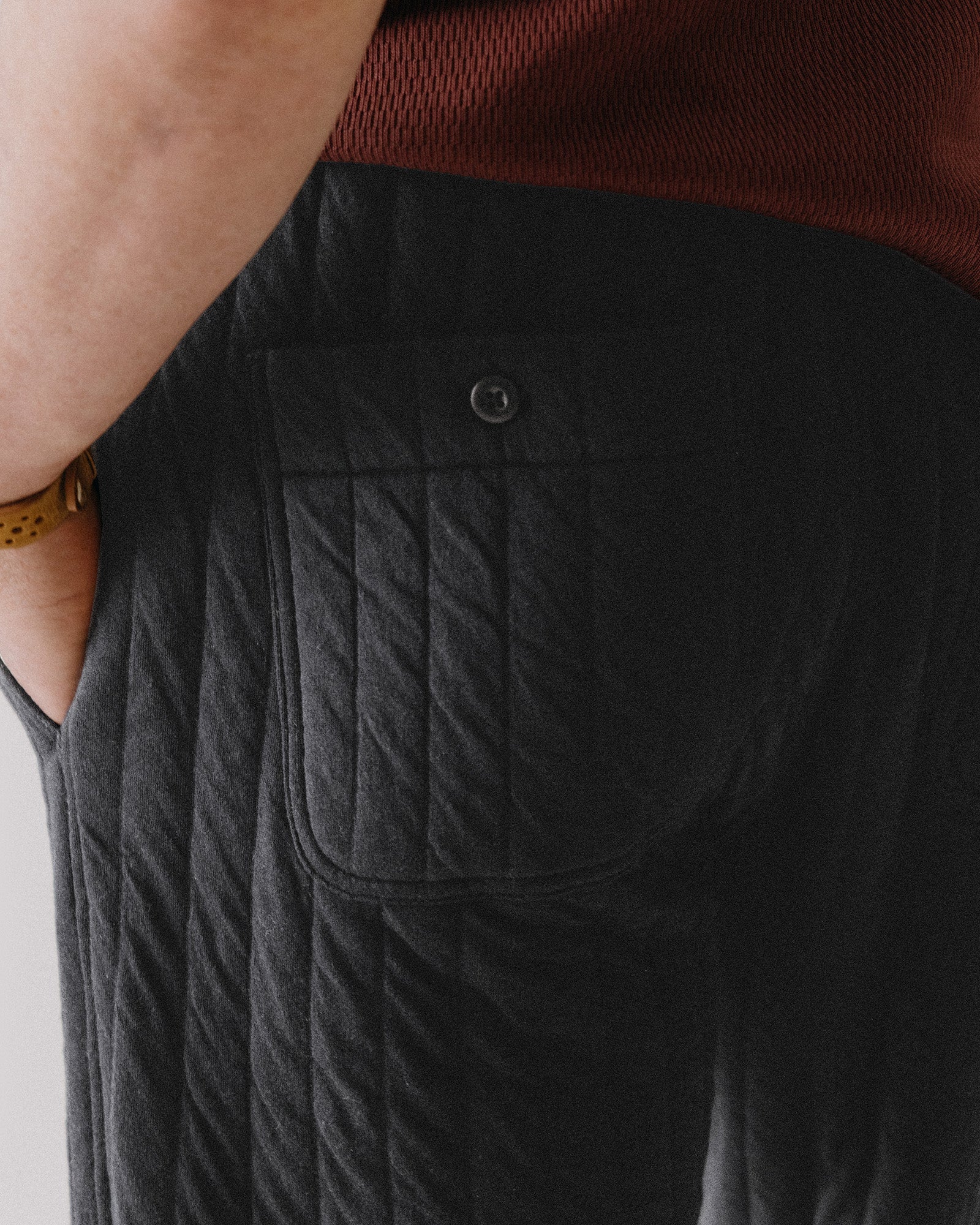 The Apres Pant in Quilted Jersey Heather Coal