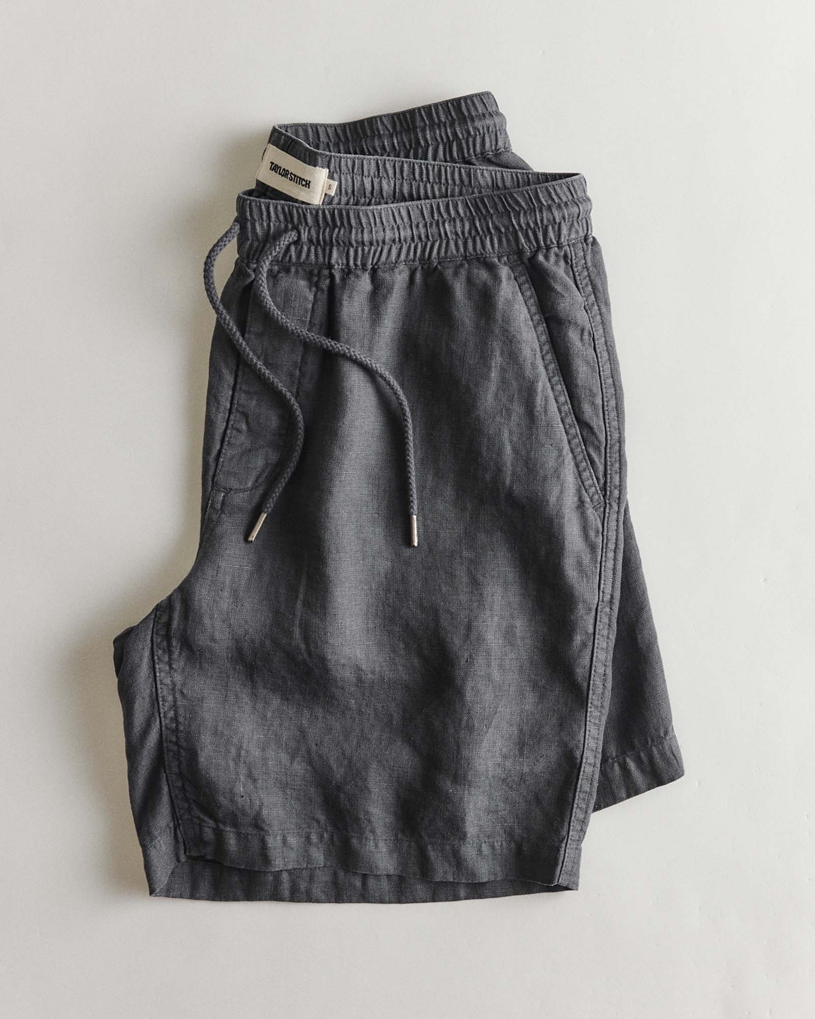 The Apres Short Faded Black Hemp