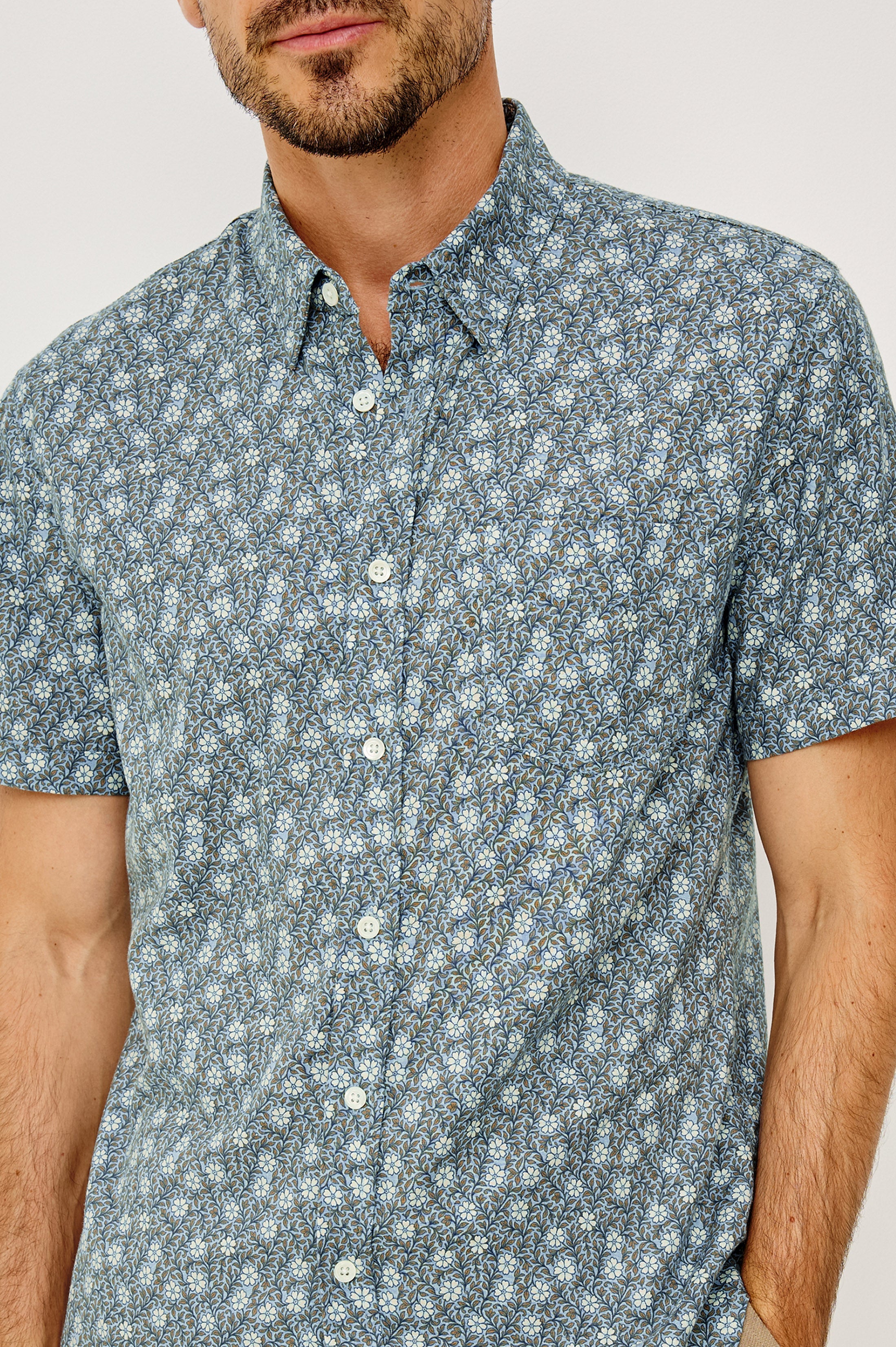 Carson Shirt Botanic Batik Crystak