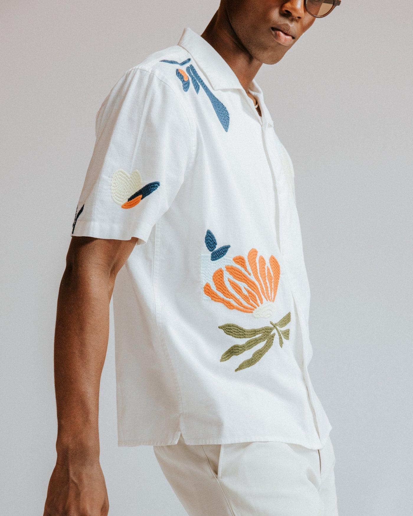 Didcot Short Sleeve Shirt in Abstract Shapes Ecru/Multi