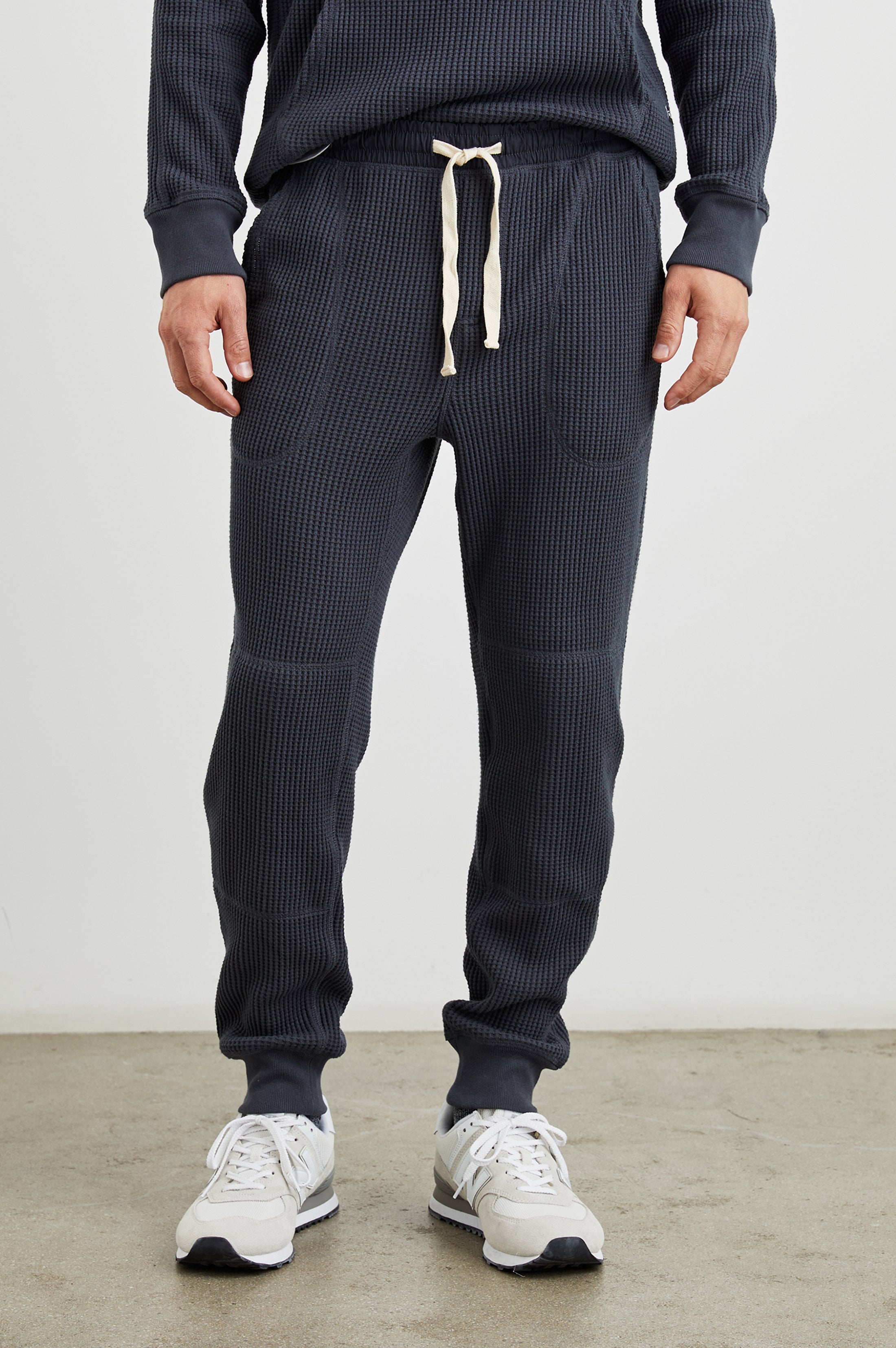Cooper Jogger Ink