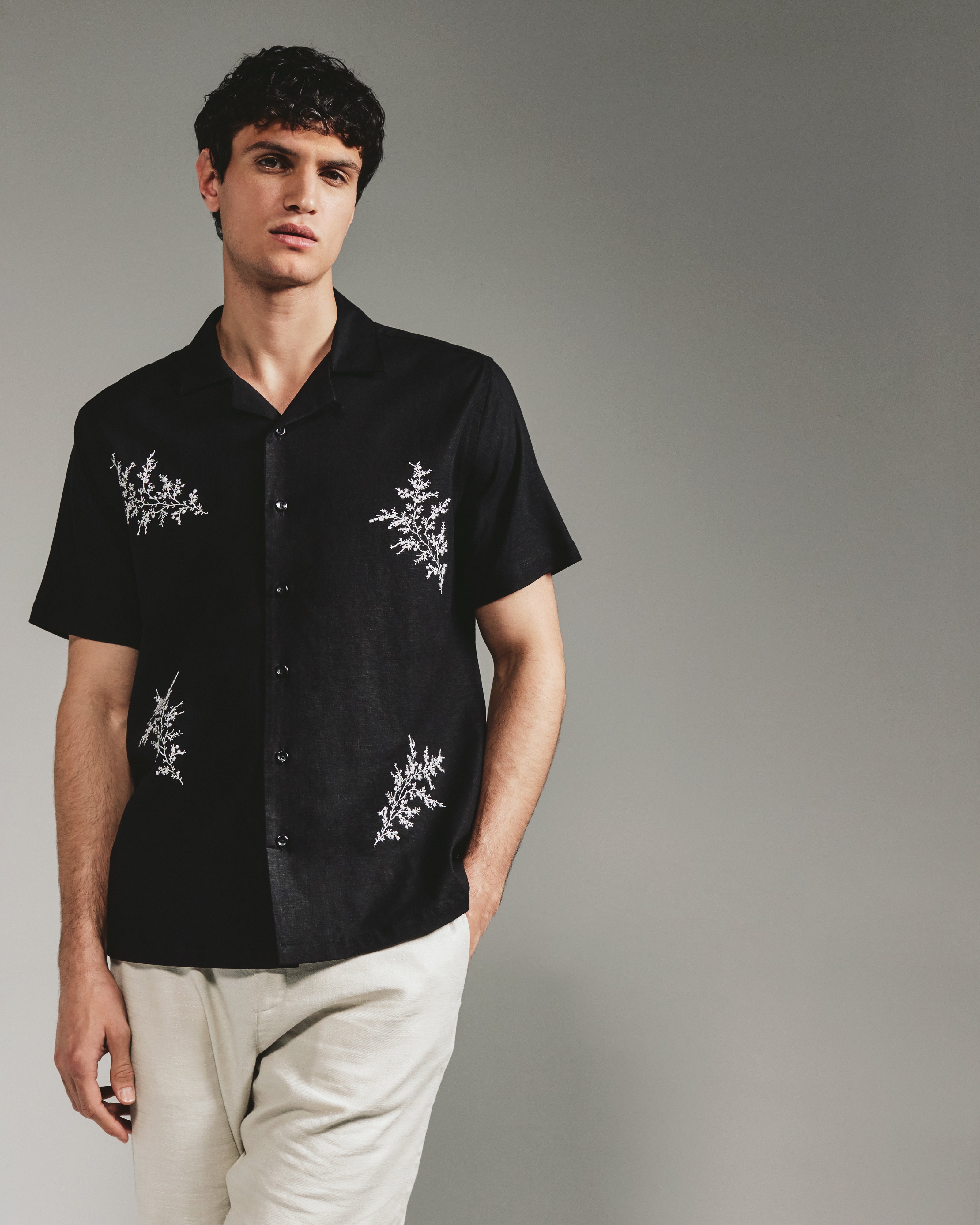 Heath Camp Shirt Black