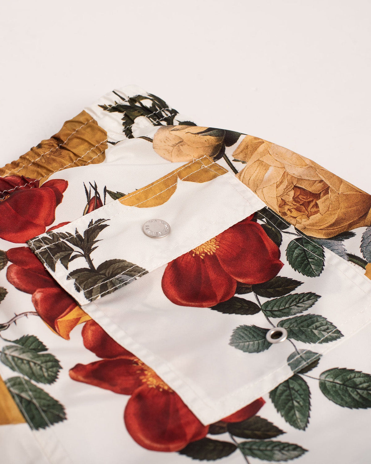 Bouquet Swim Trunk White