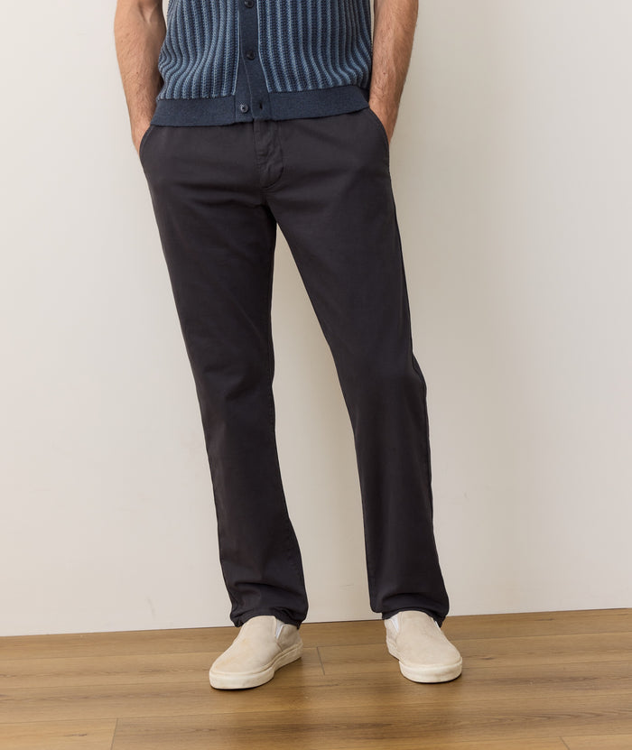 Saturday Slim Straight Twill Chino Washed Black