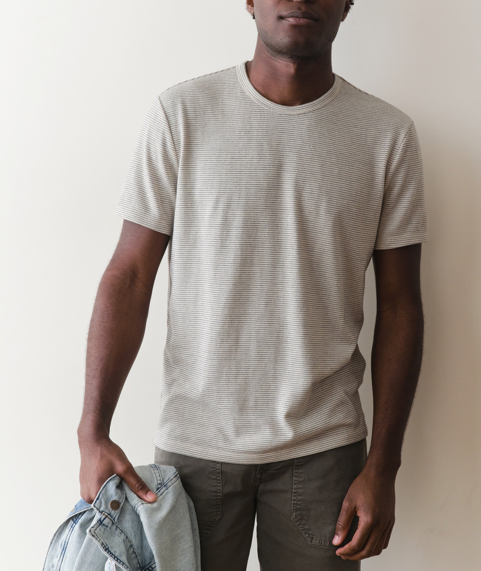 Signature Jacquard Crew Tee Whitecap/Navy