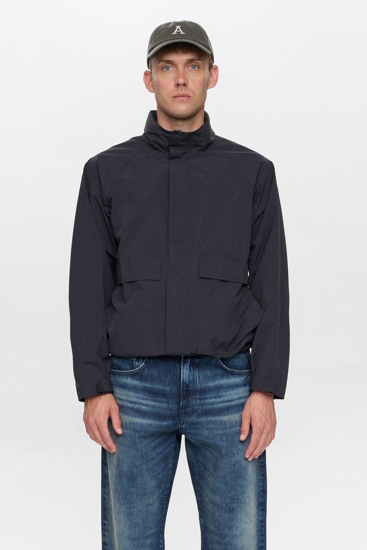 Akbertel Tec Jacket Caviar