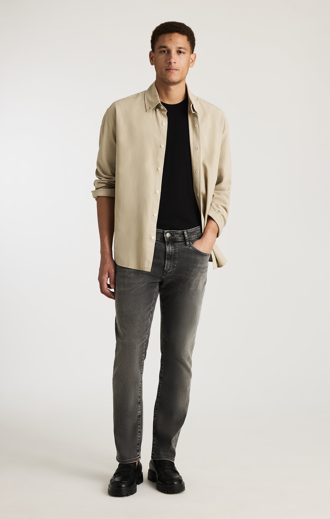 Marcus Slim Straight Leg Mid Smoke Supermove