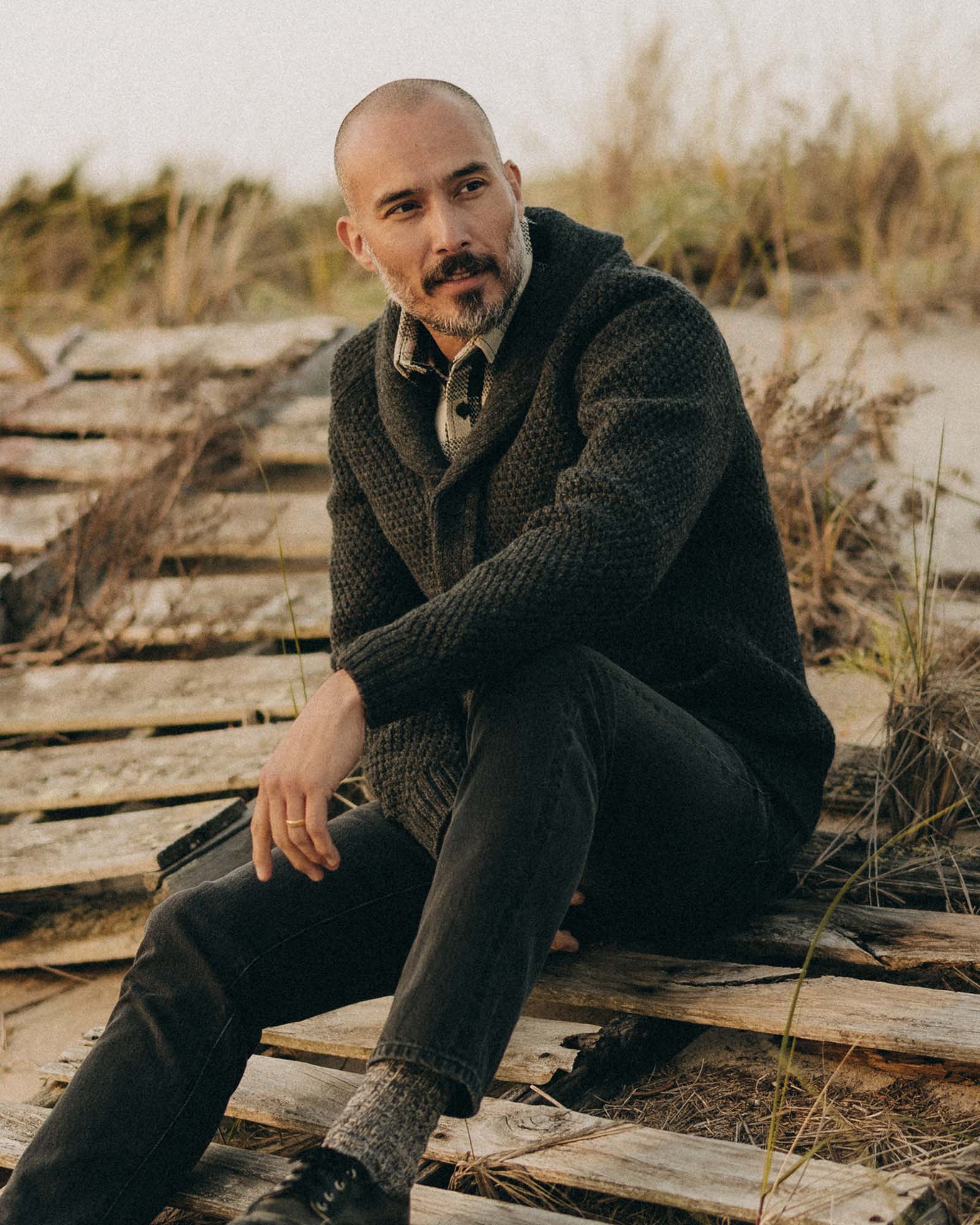 The Fisherman Cardigan in Merino Coal Heather