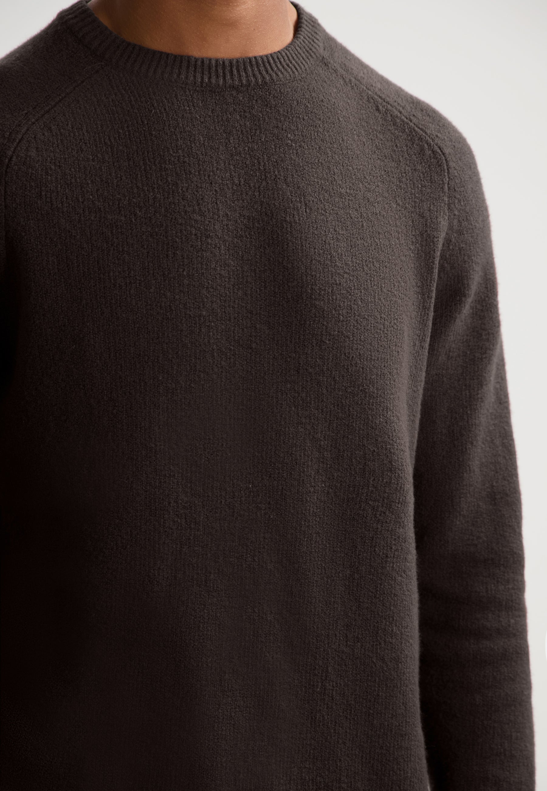 Yvain Crewneck Dark Brown
