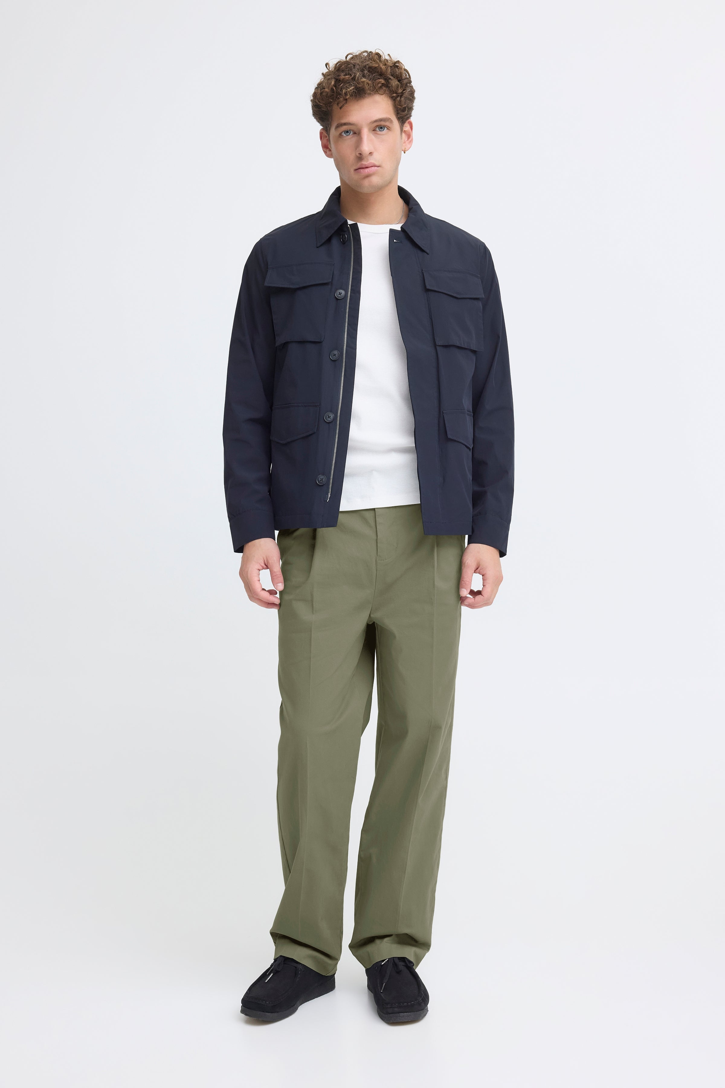 Amundsen Relaxed Pant Beetle