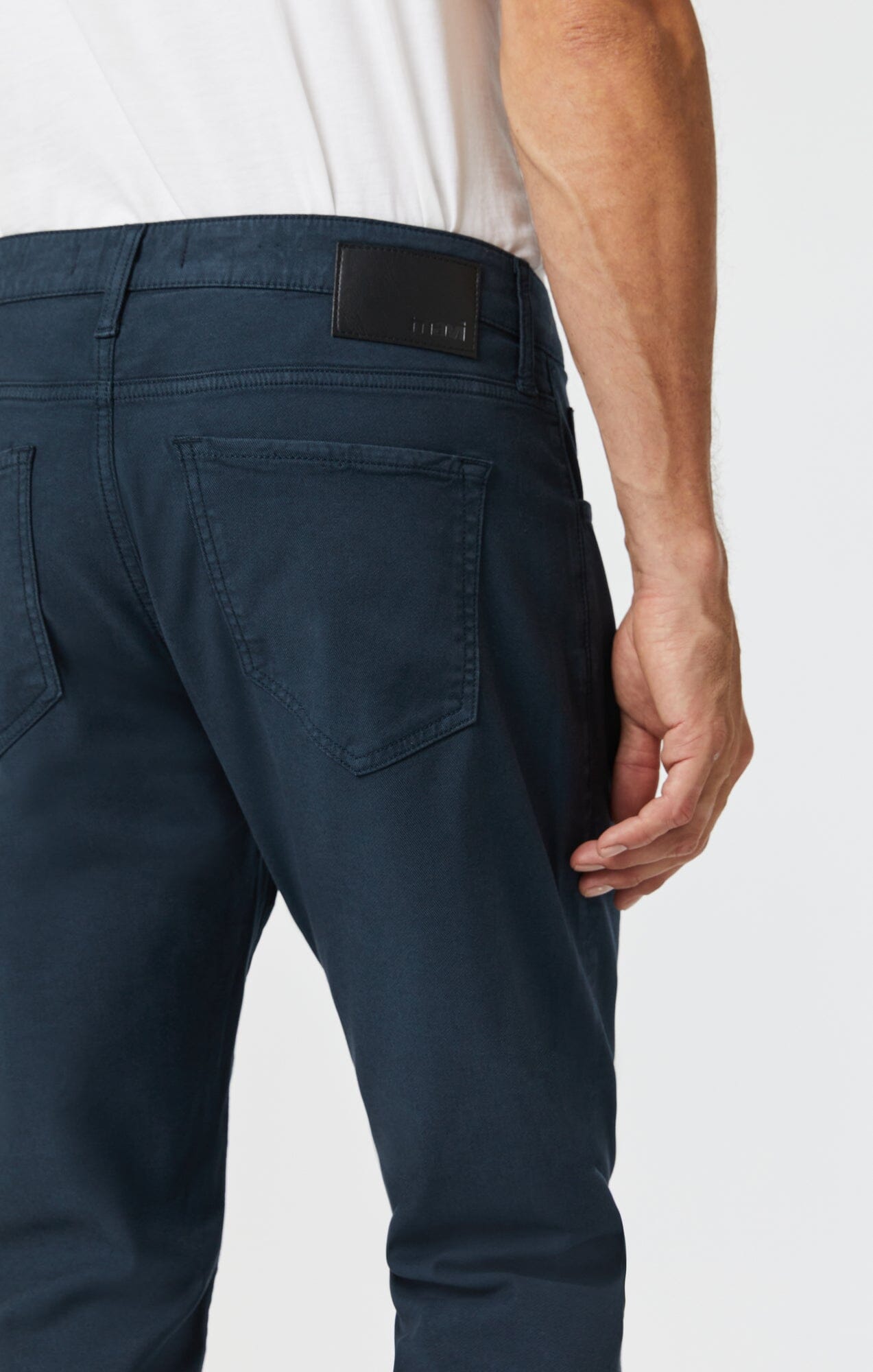 Marcus Luxe Twill Dark Navy