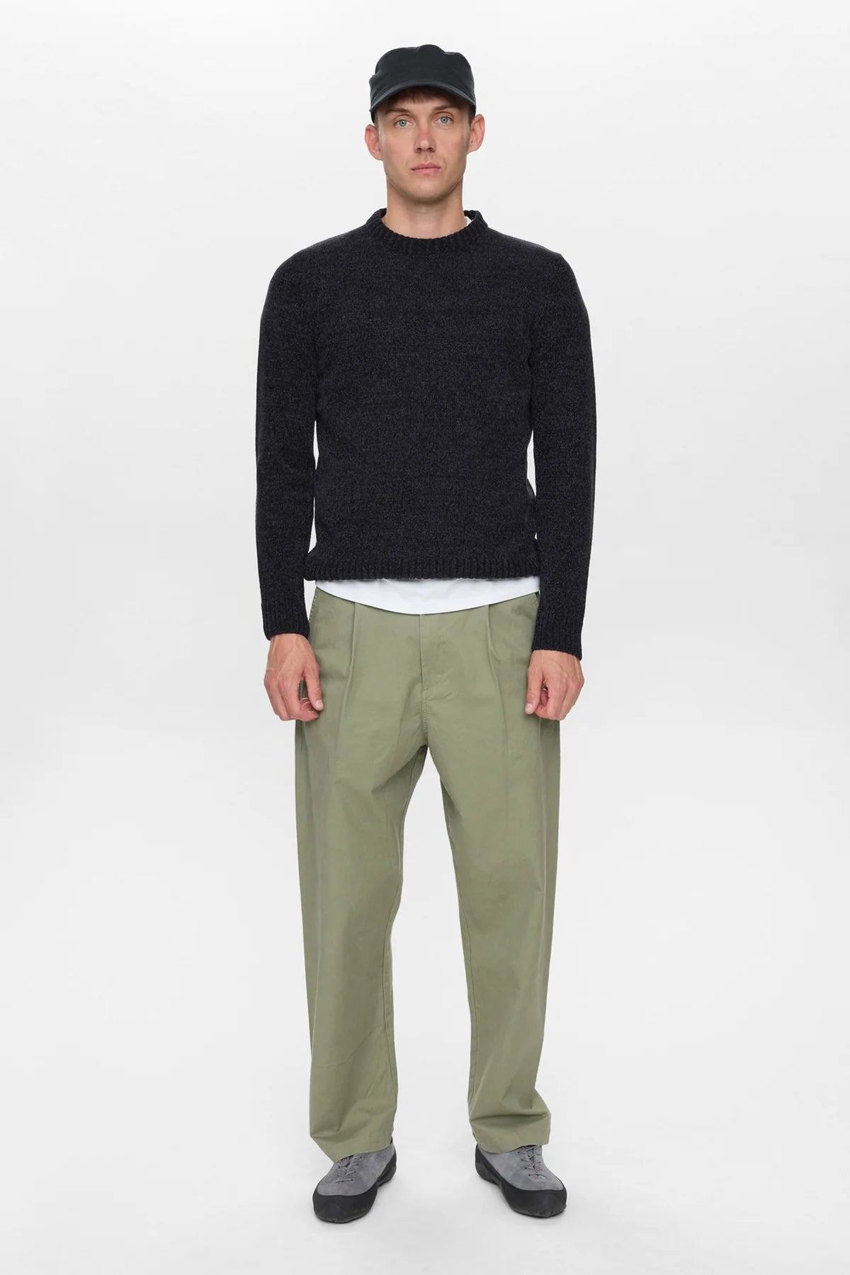Aksune Chenille Knit Caviar
