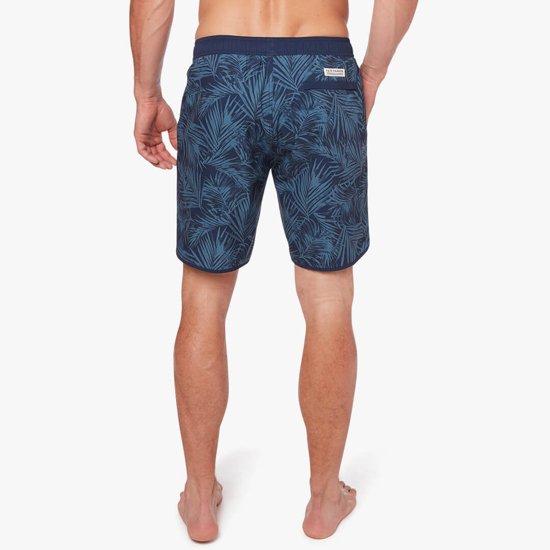 The Anchor Short 8"