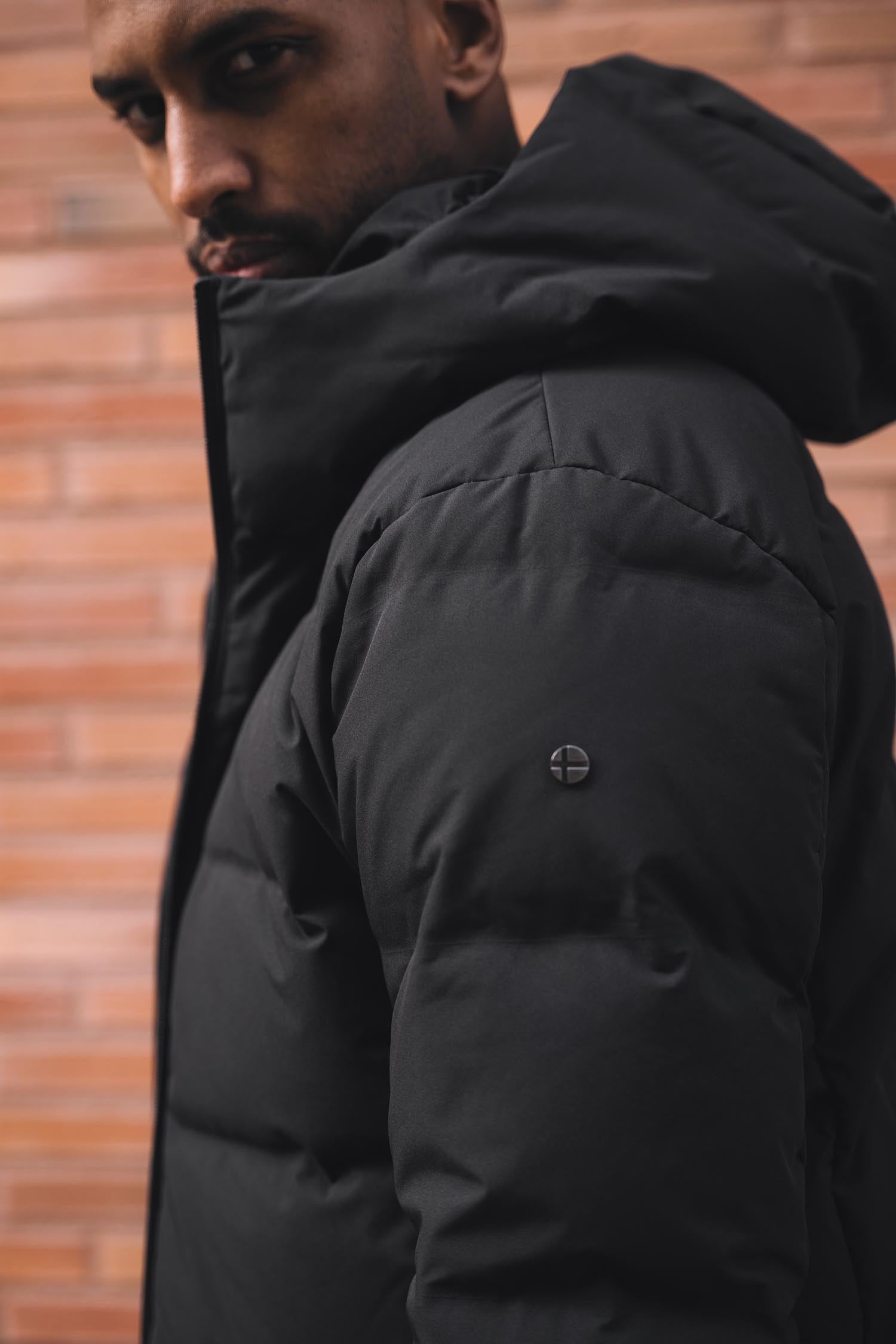 Torrent Down Puffer, Onyx