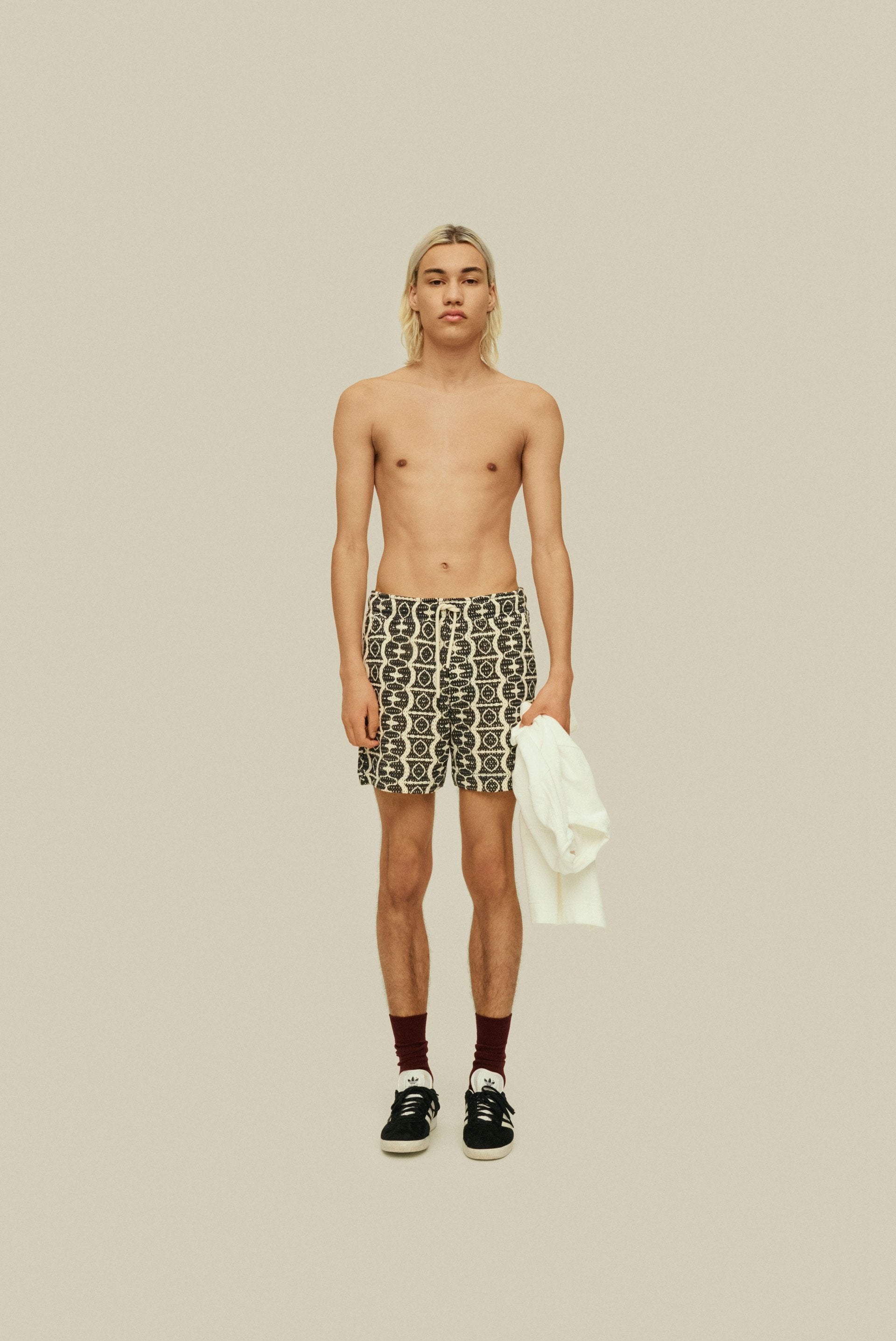 Net Shorts Hypnotise