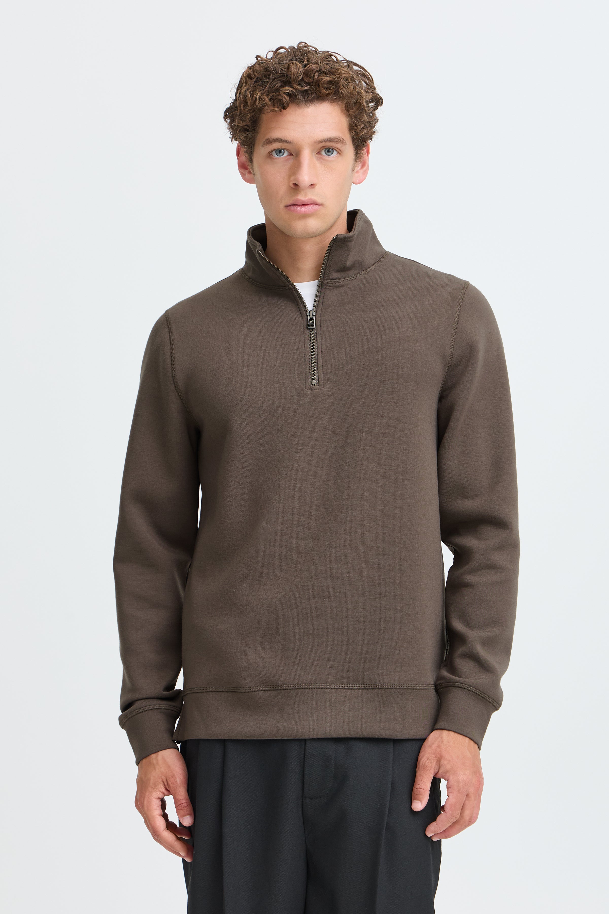Sebastian Half-Zip Sweatshirt Major Brown