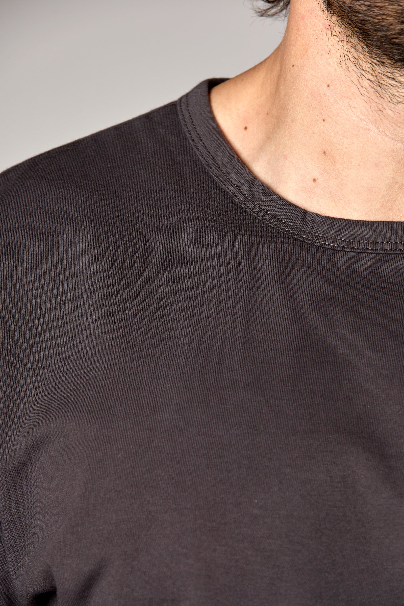 The Rick Crewneck Tee Oxide