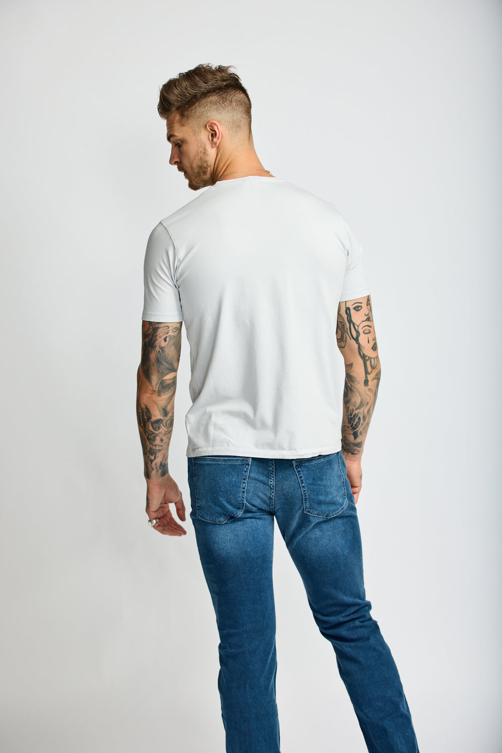 Crewneck Short Sleeve T-Shirt Cloud