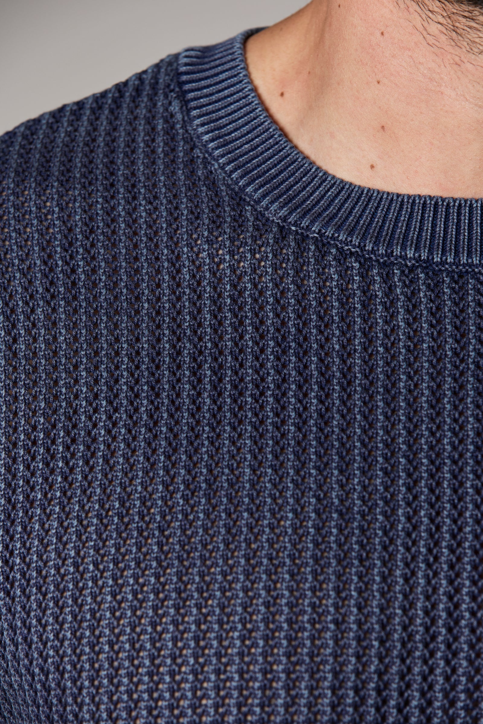 Vertical Knit Textured Tee Navy