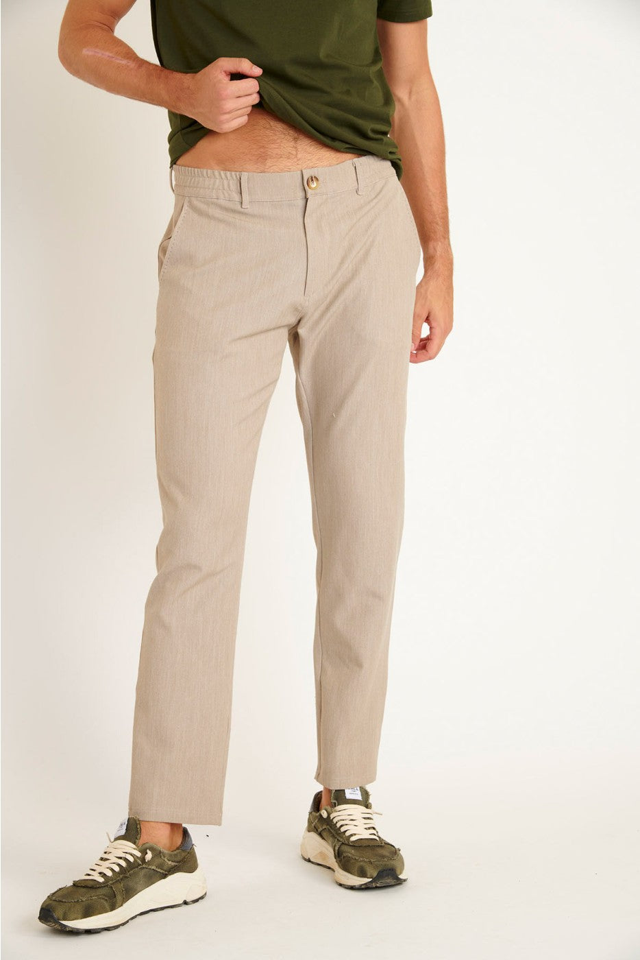 Serge Lightweight Tech Chino Beige