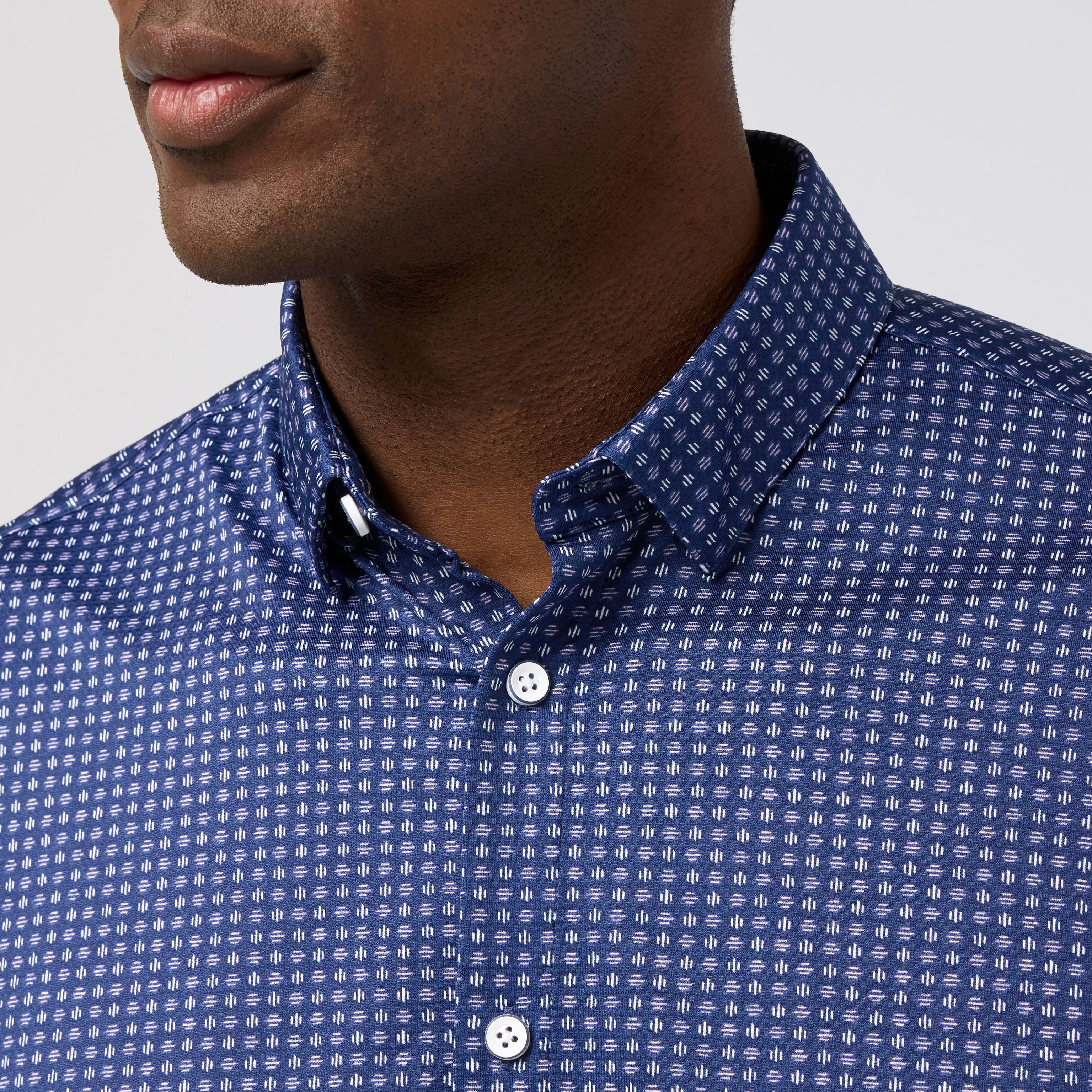 Halyard Short Sleeve Dress Shirt Midnight Navy Circle Dash