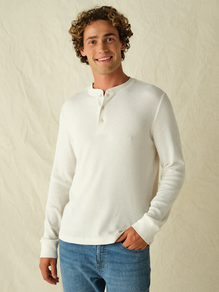 Hudson Waffle Henley in Shell