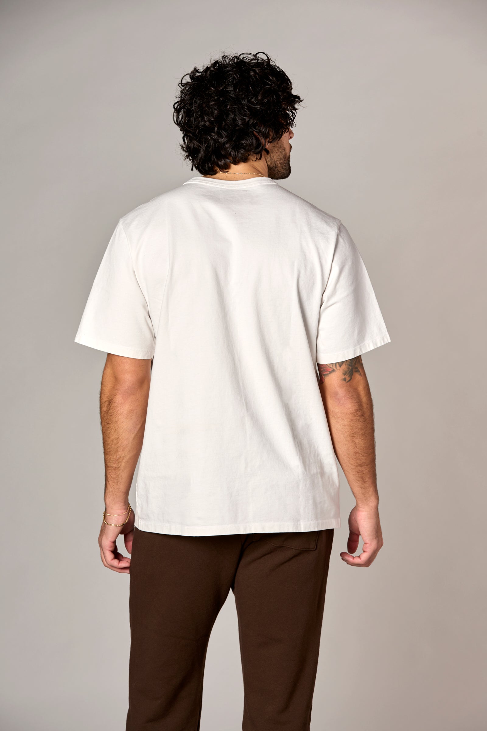 Leo Short Sleeve Crew T in Sock White