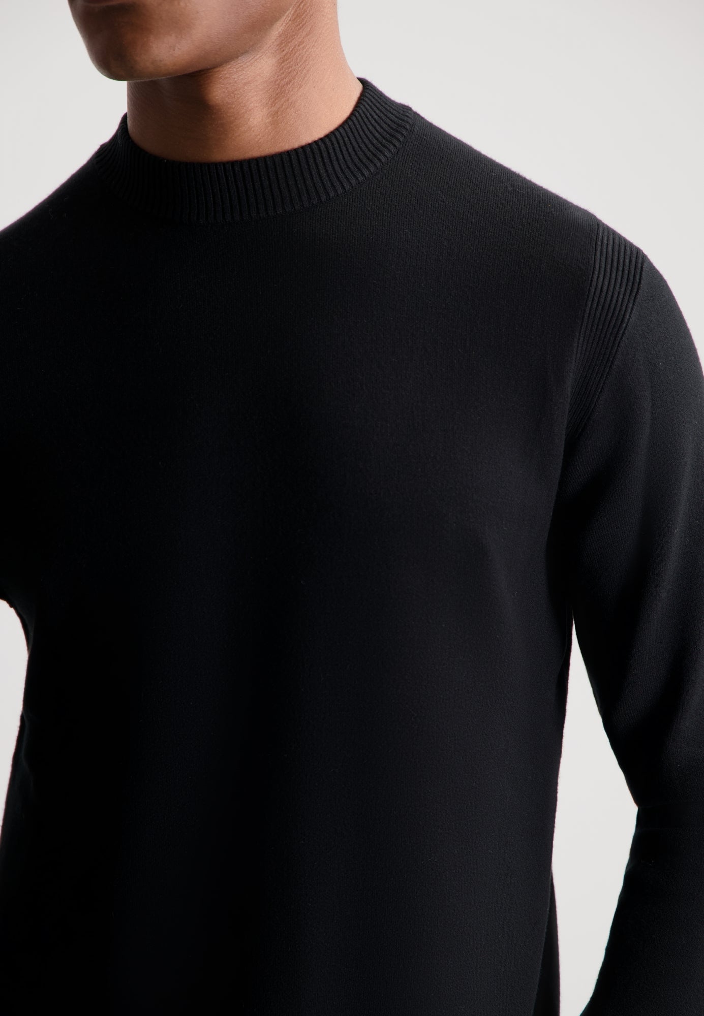 Fell Mockneck in Black