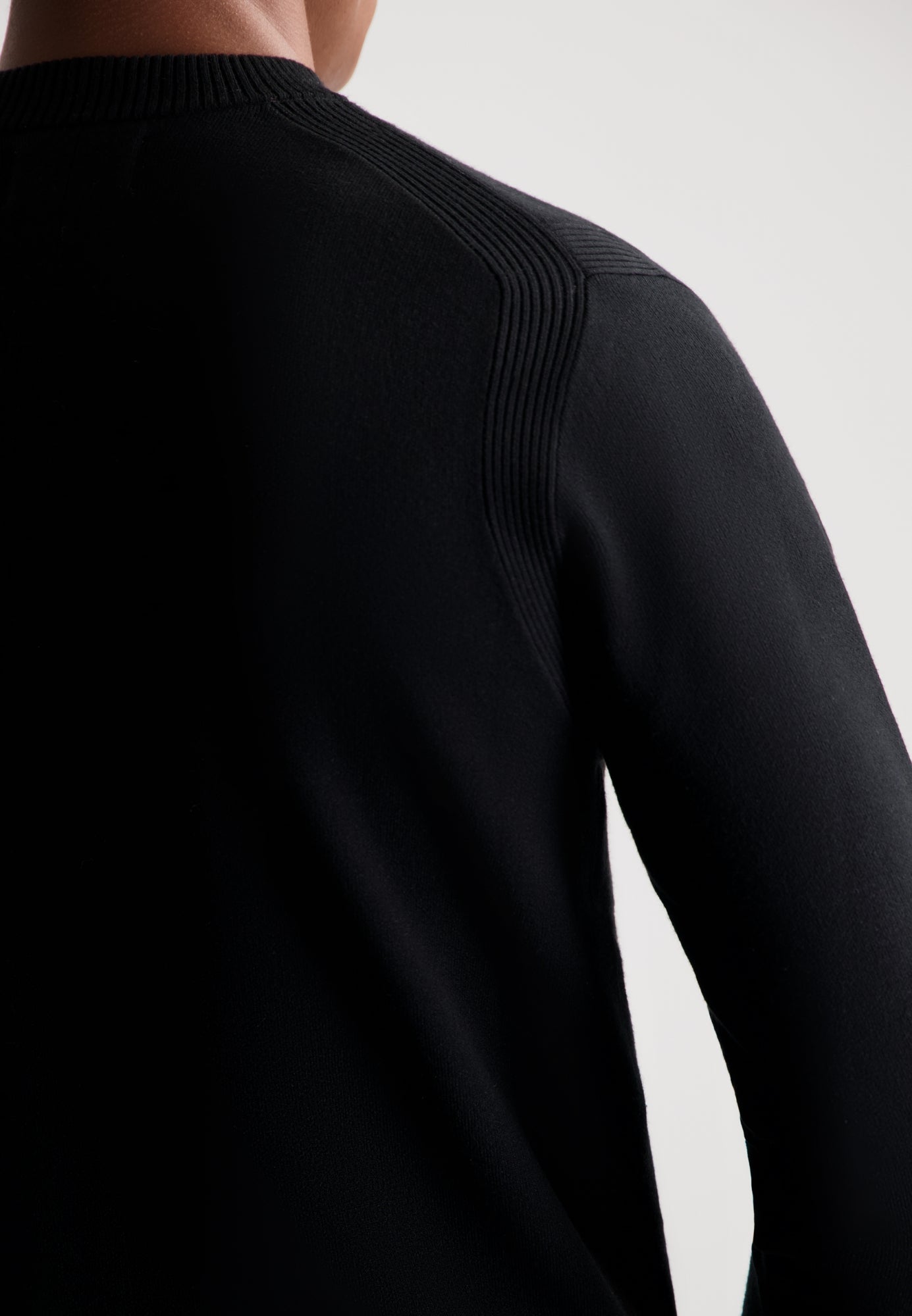 Fell Mockneck in Black