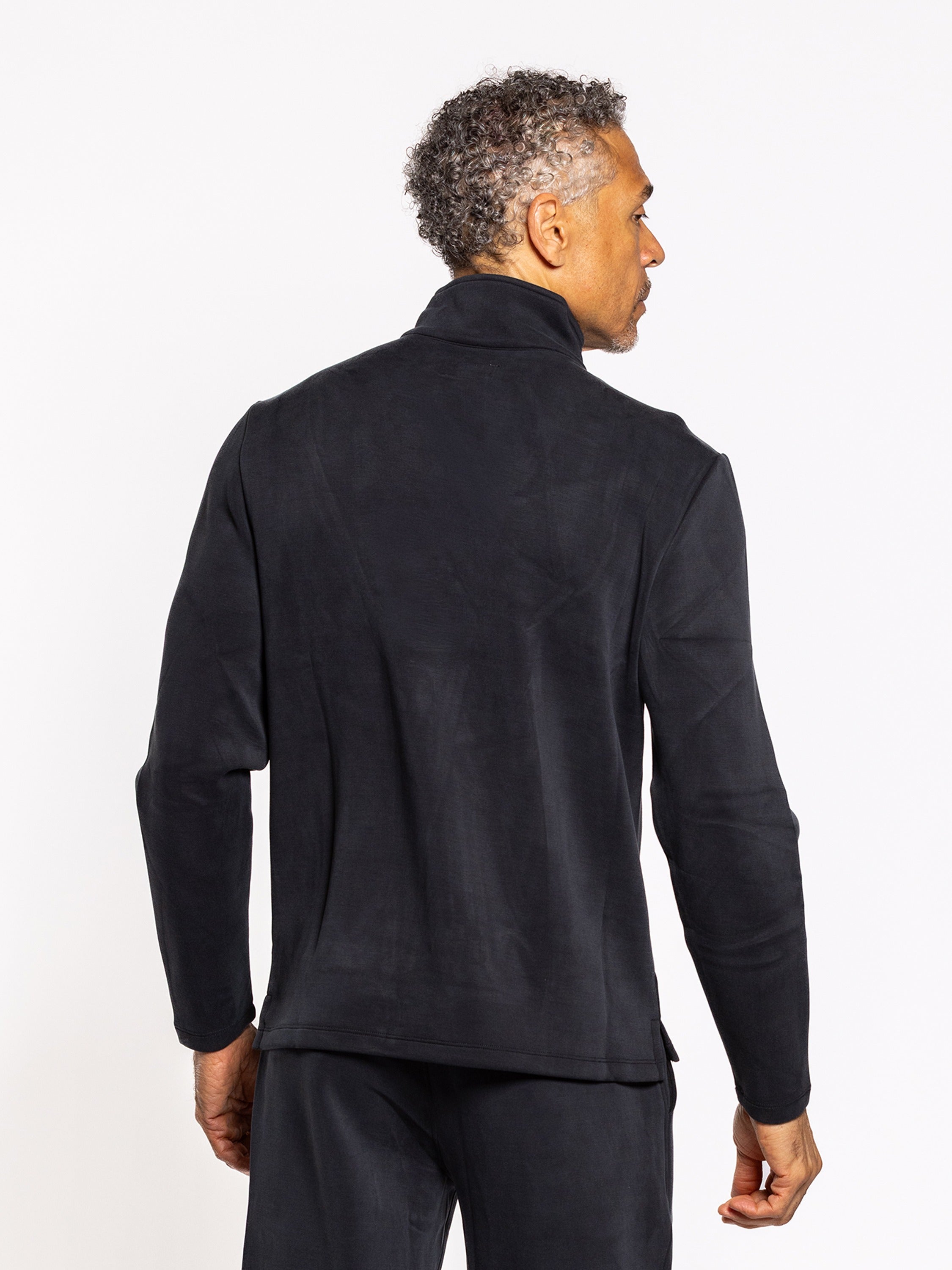 Livin It Quarter Zip Jet Black