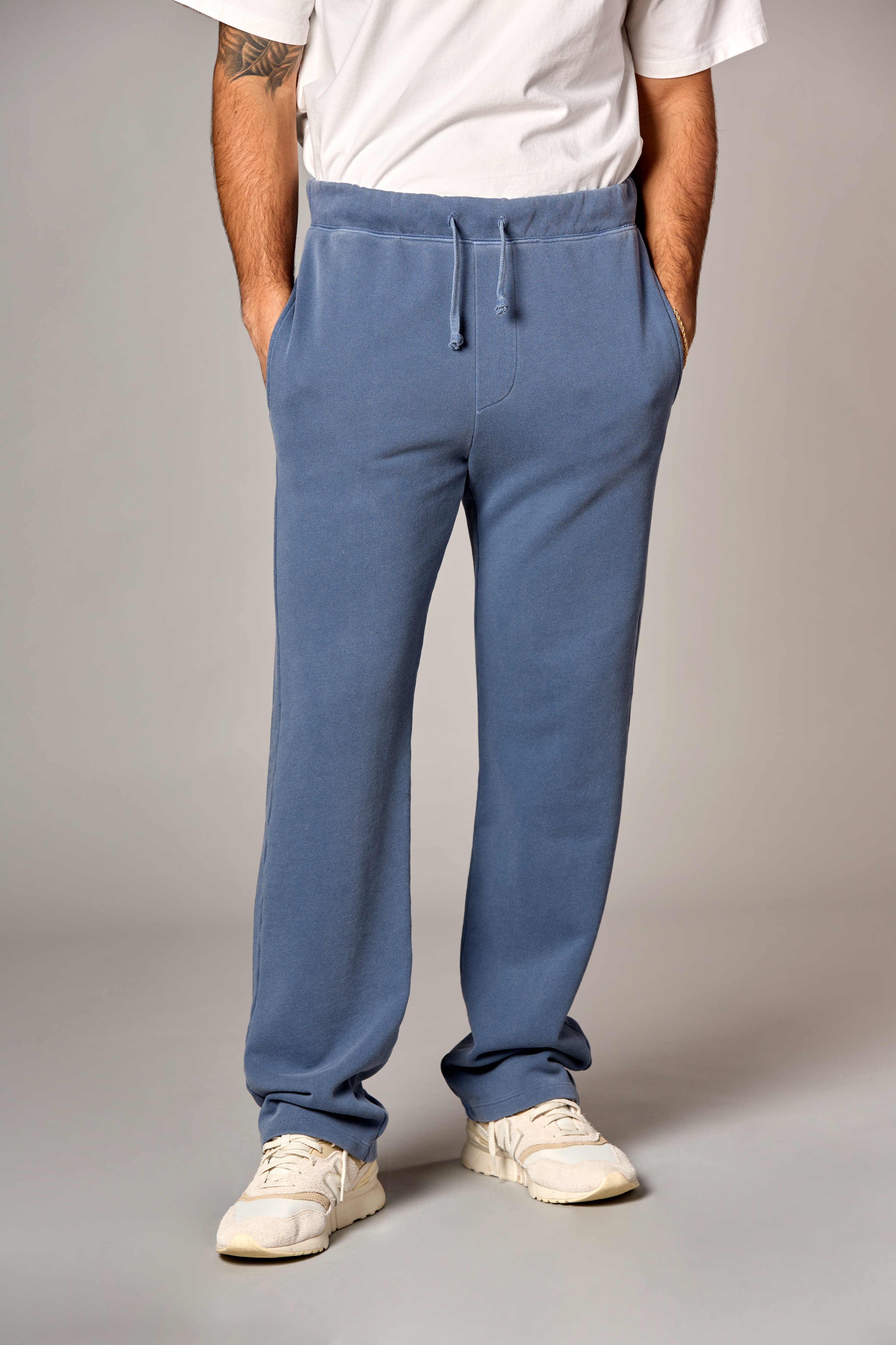 Liam Terry Straight Leg Pant in Faded Navy