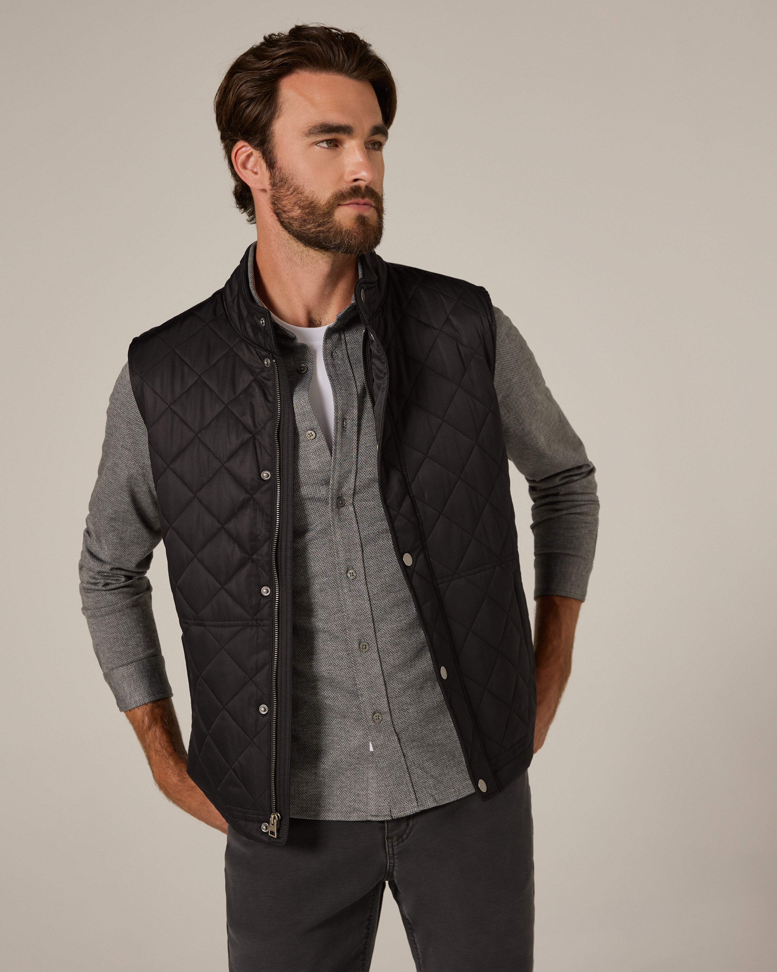 Crest Quilted Vest Black