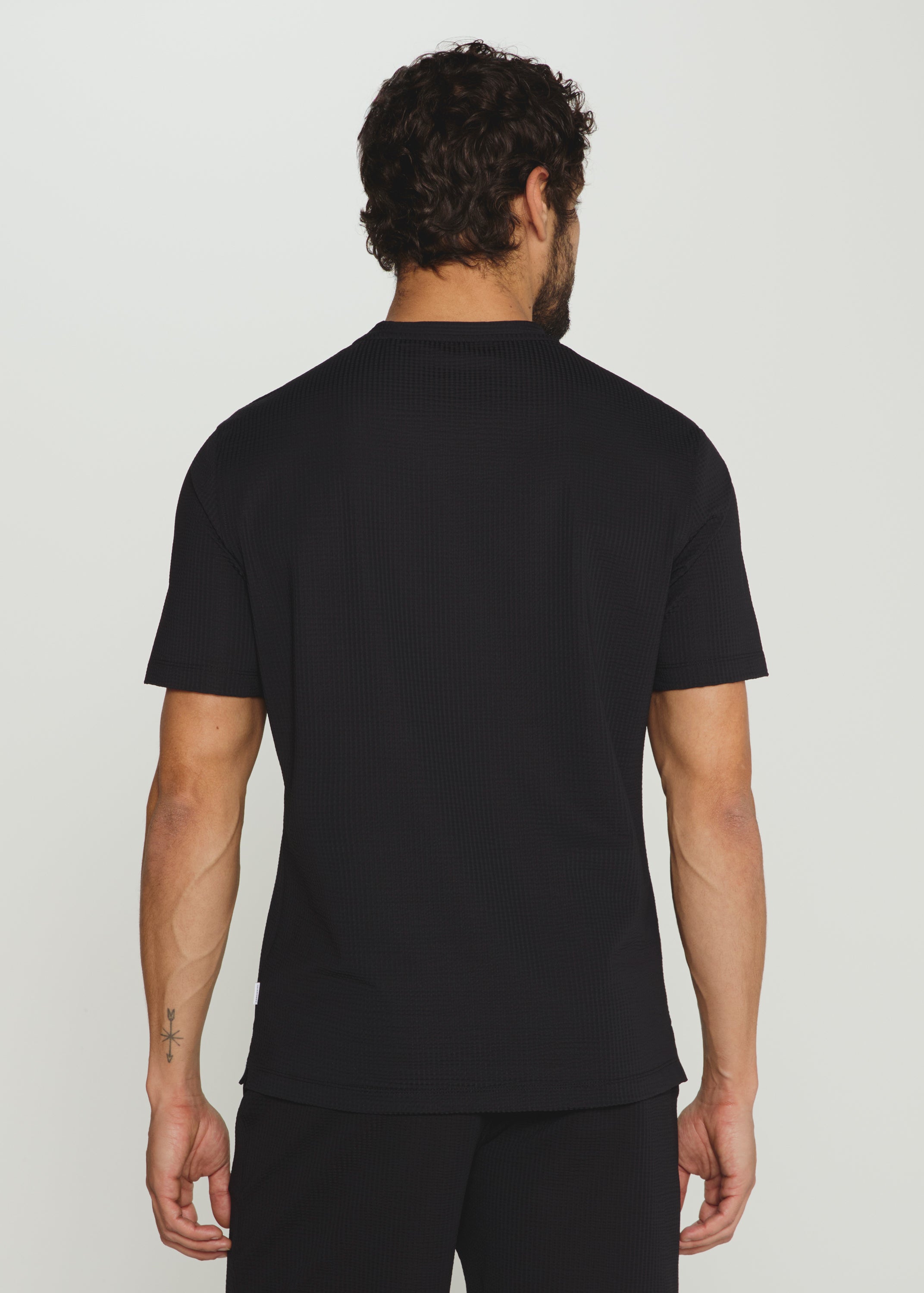 Sutherland Crewneck Tee Black