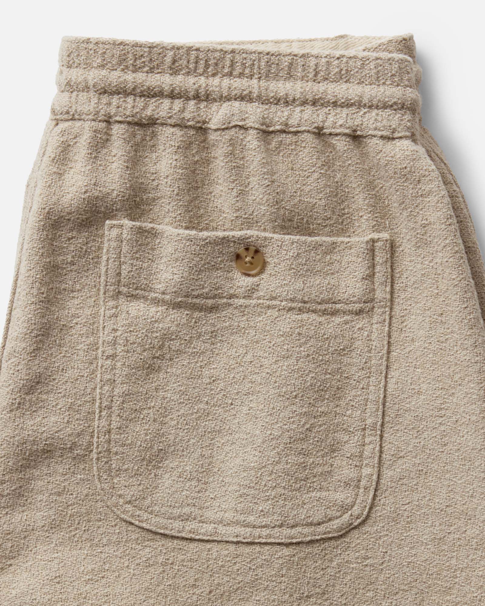 The Apres Short Heather Oat Crepe