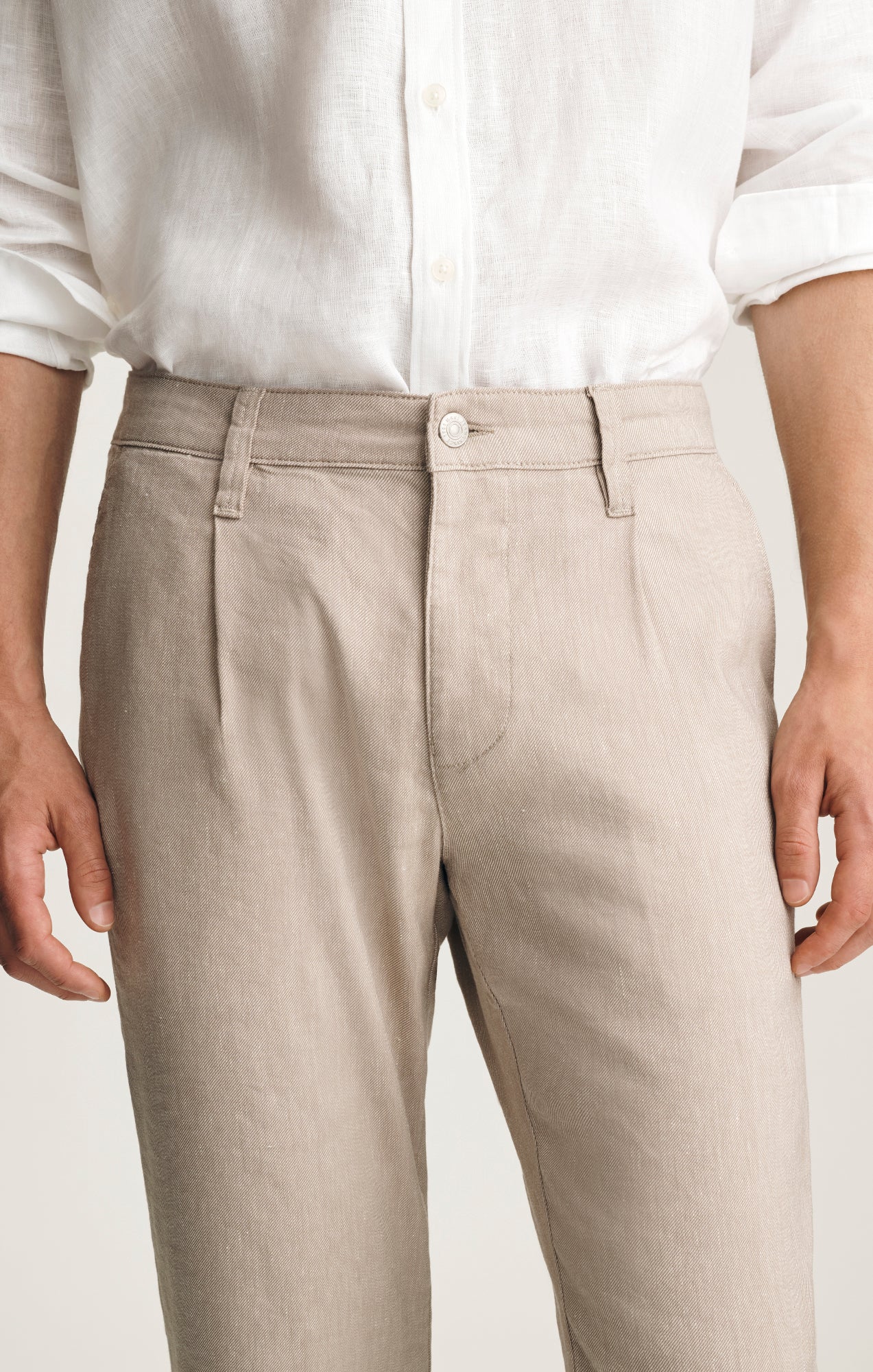 Will Pleated Linen Trouser Coffee
