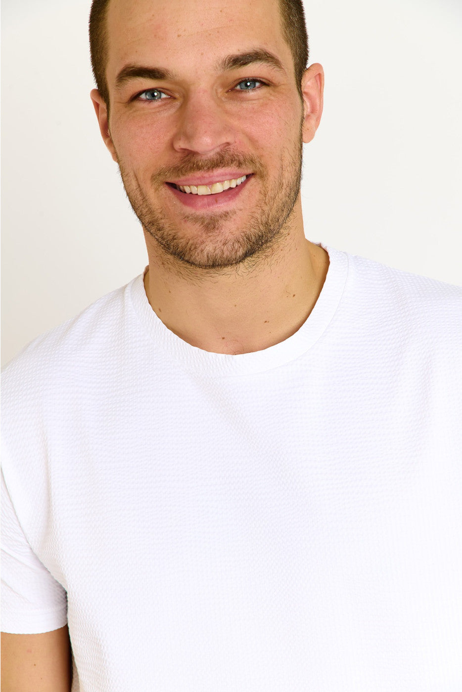 Cyril Trieste Tee White