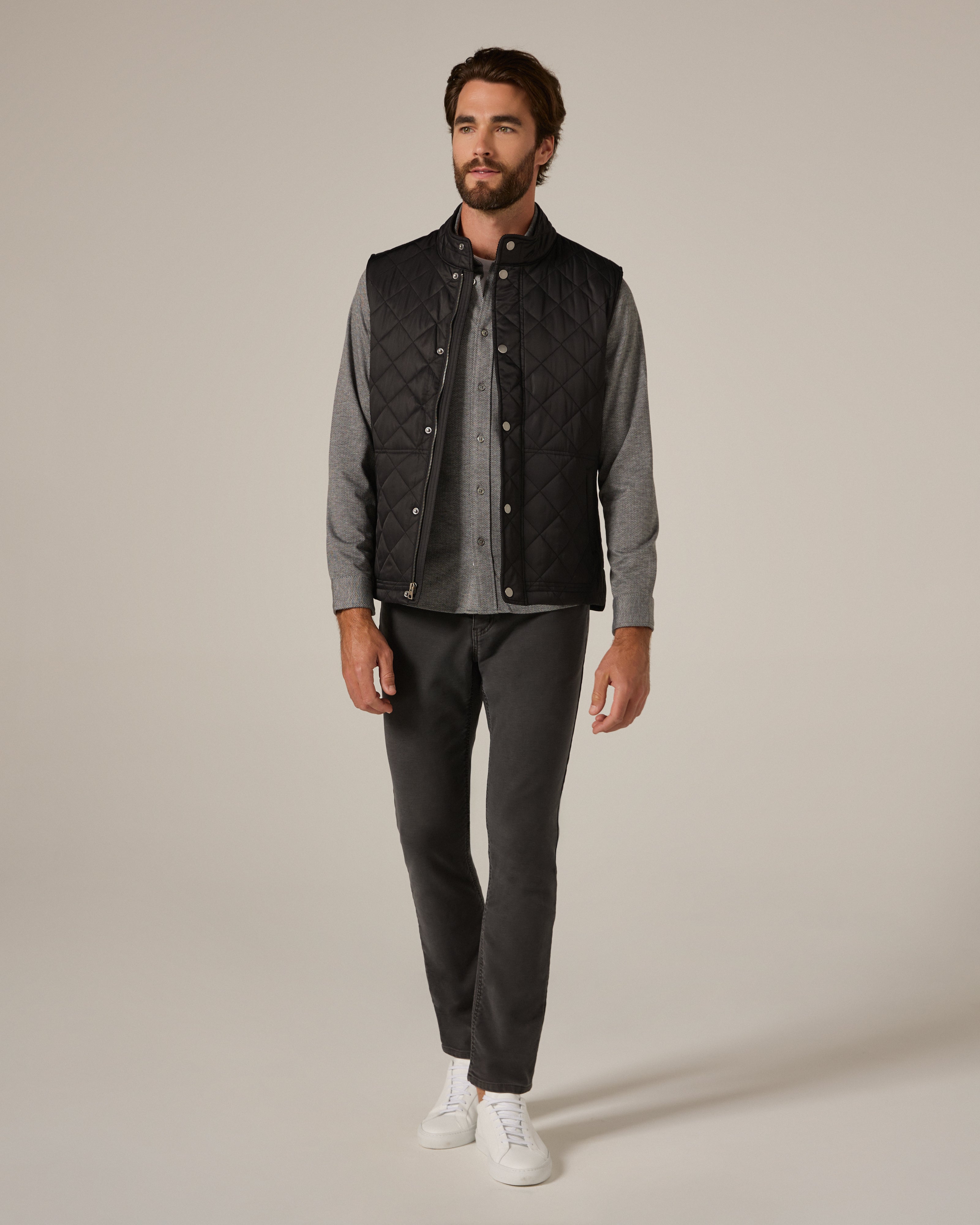 Crest Quilted Vest Black