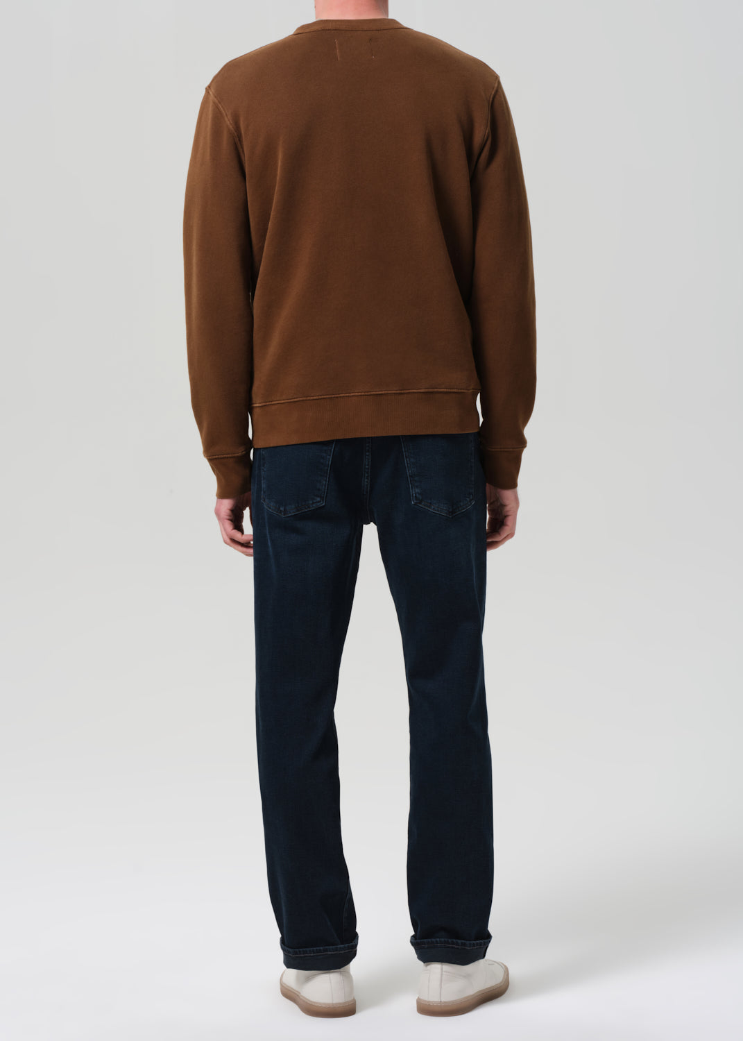 Elijah Straight Archive Vidros