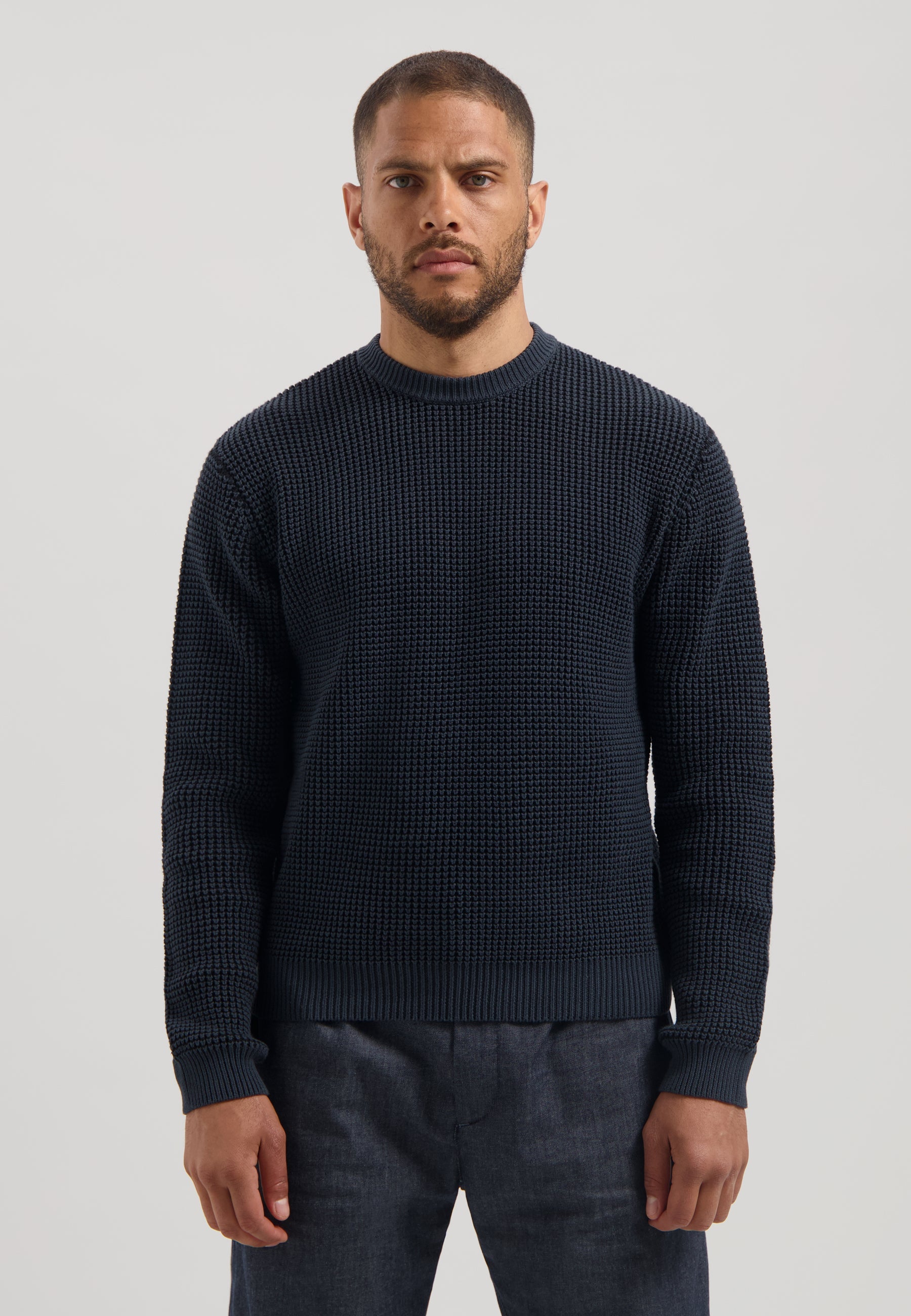 Leones Crewneck Forest River