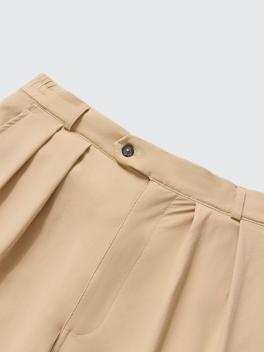 Anywhere Tech Pleated Pants Sand