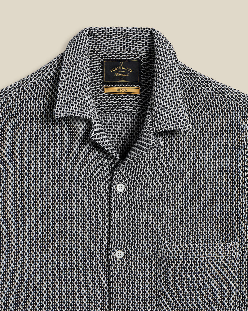 Agora Knit Shirt Black