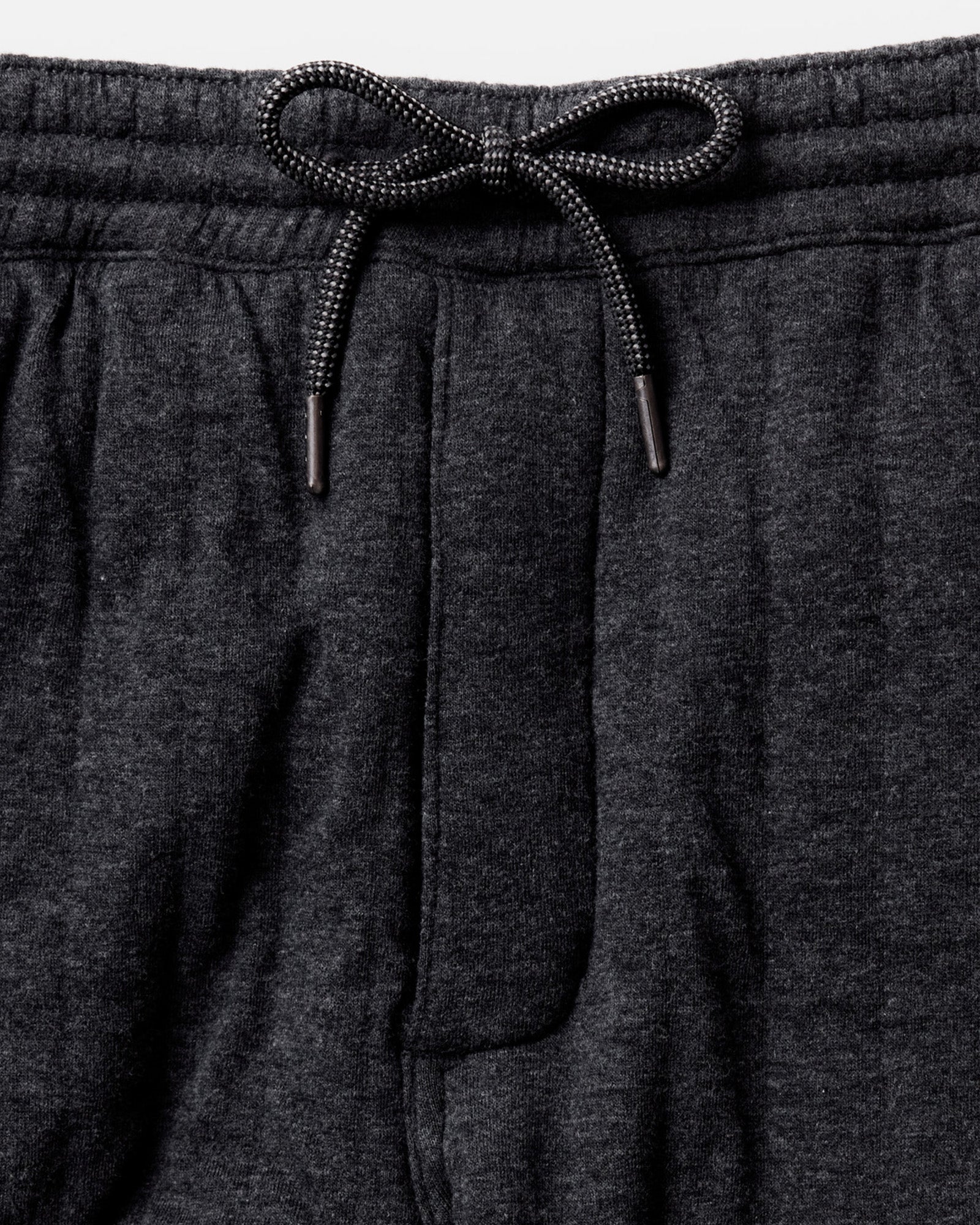 The Apres Pant in Quilted Jersey Heather Coal