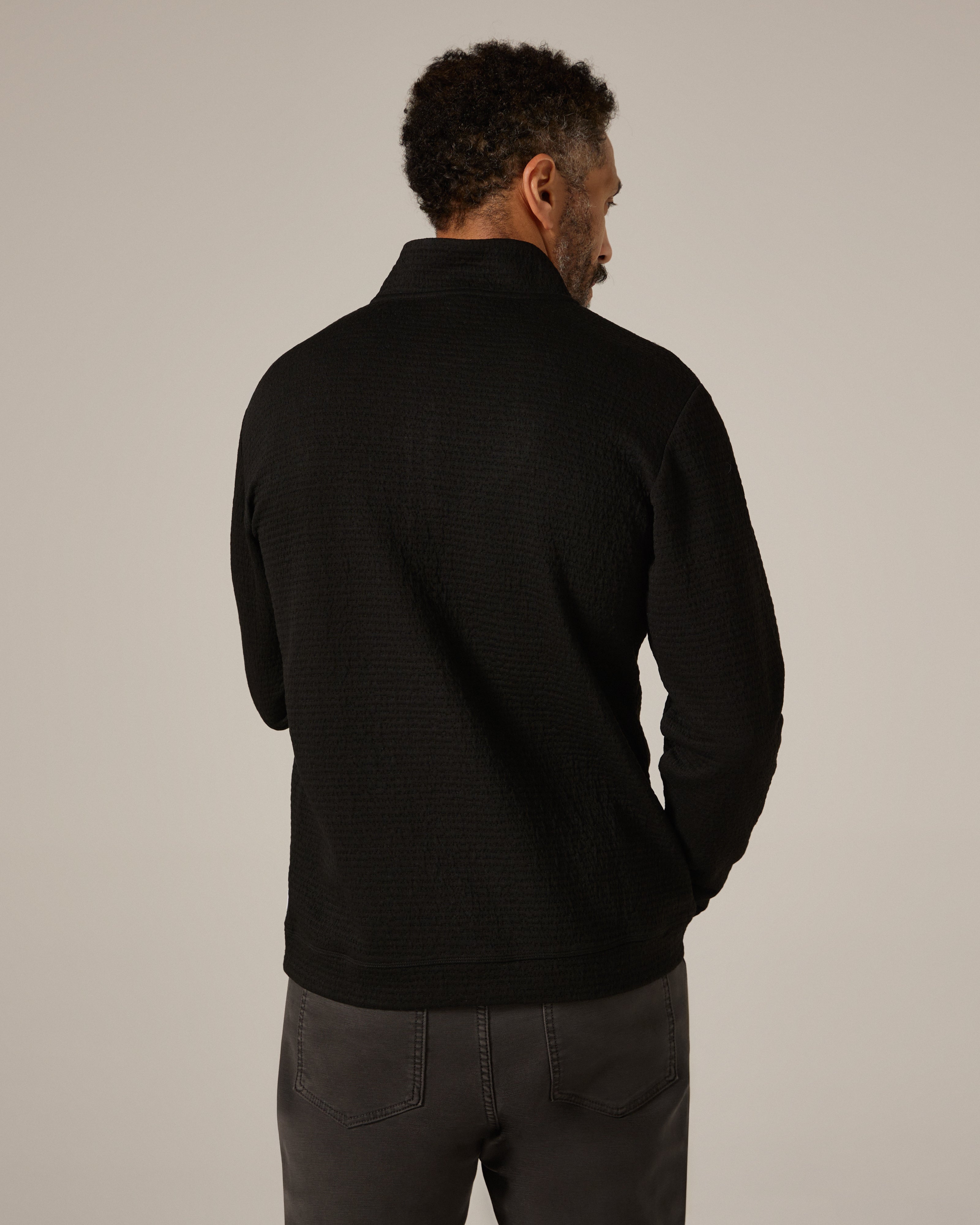 Elevate Quarter Zip Black