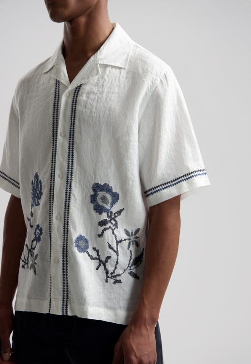 Hero Artwork Shirt White
