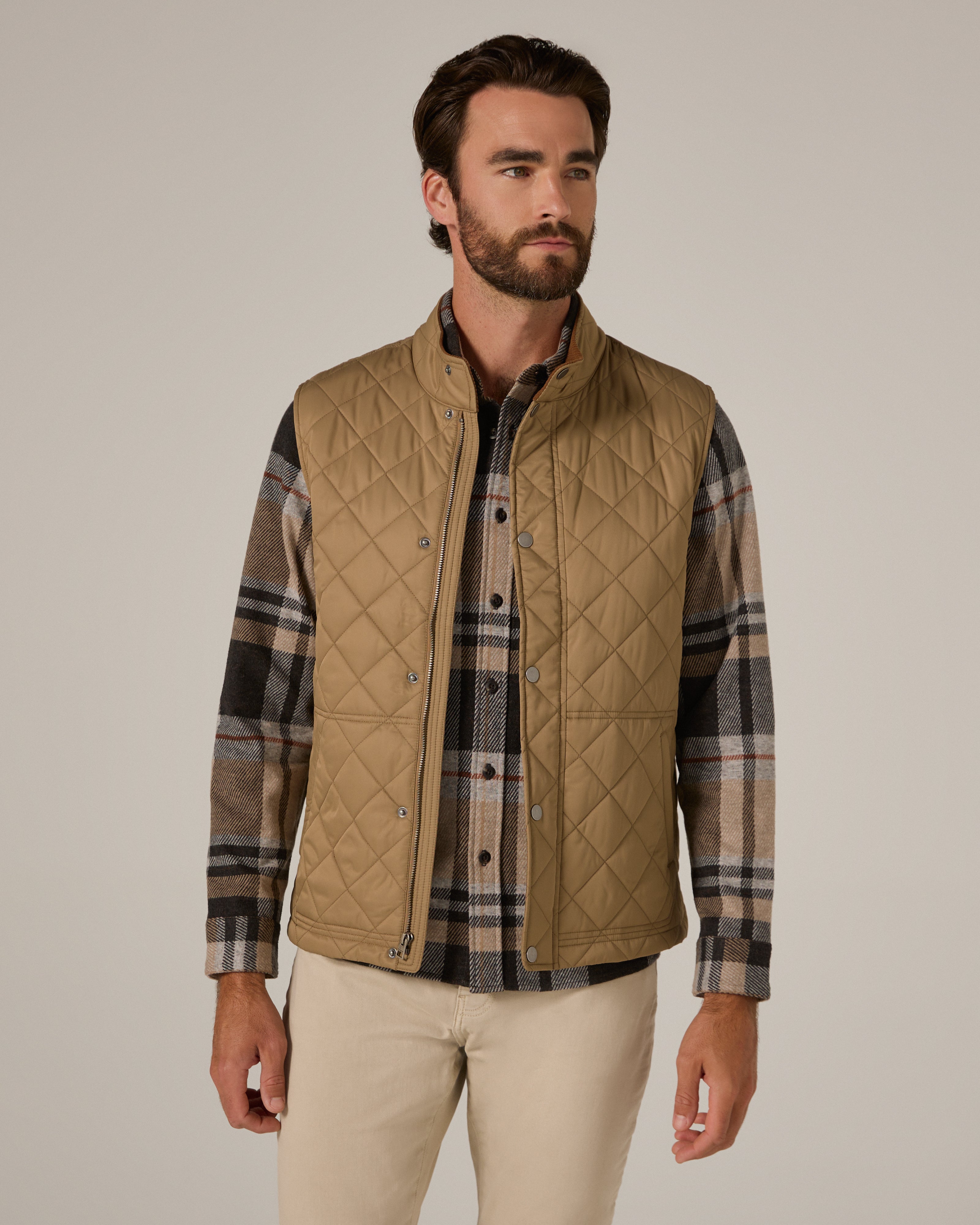 Crest Quilted Vest Tan